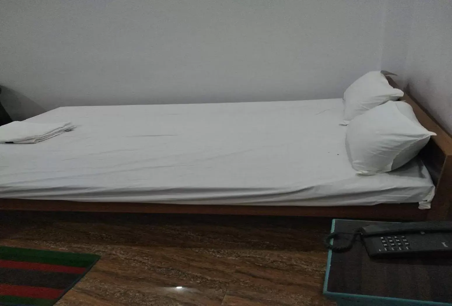 Bedroom, Bed in STAYMAKER Hotel Raj Ganga Bedroom, Bed in STAYMAKER Hotel Raj Ganga