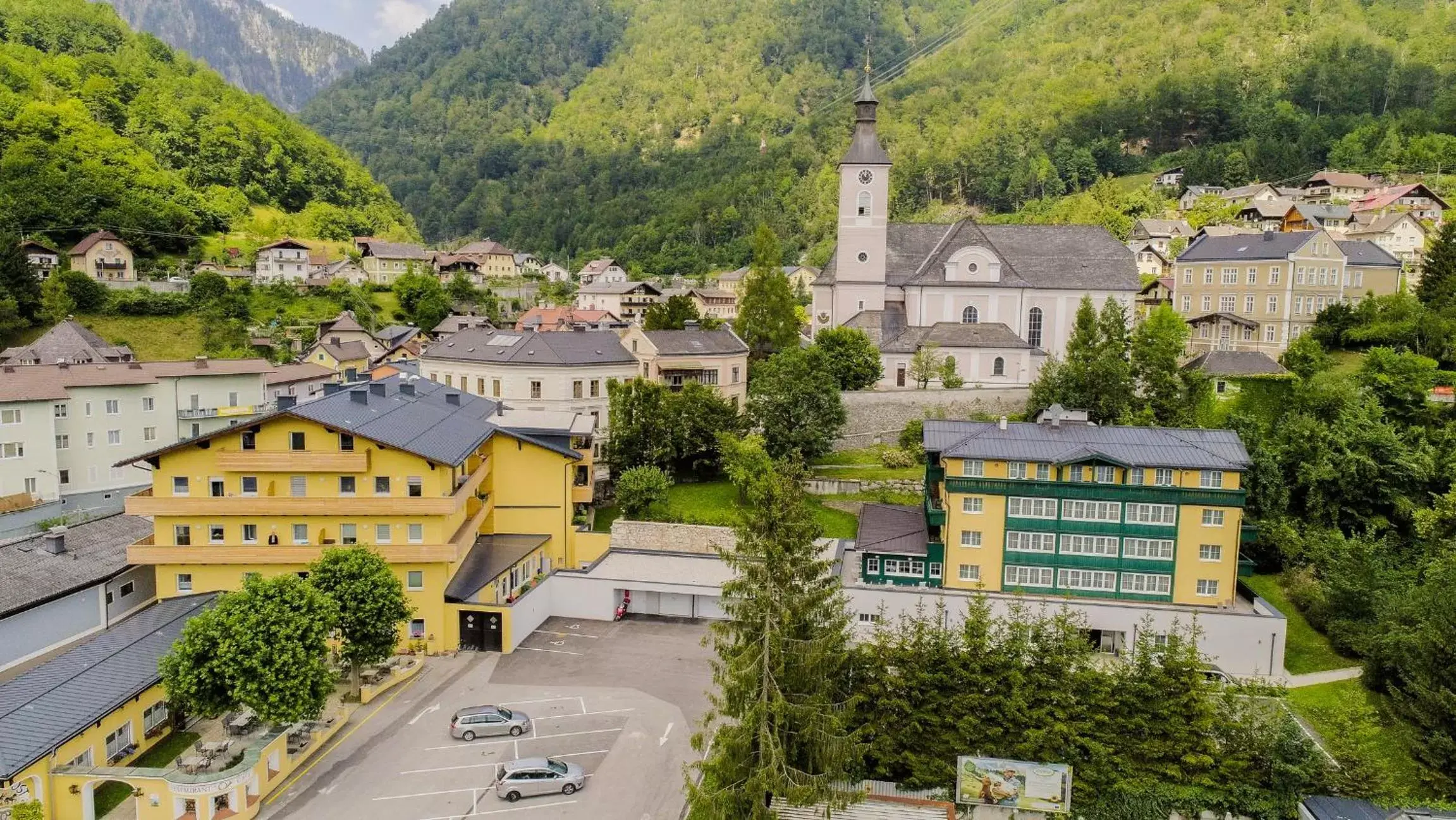 Bird's eye view, Bird's-eye View in Landhotel Post Ebensee am Traunsee ***S