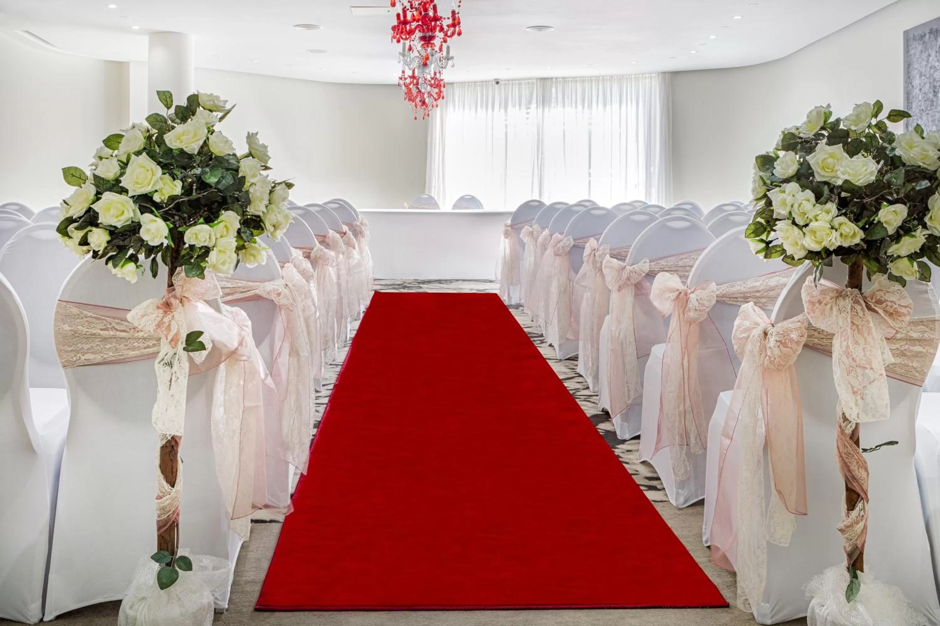 Meeting/conference room in Holiday Inn Sittingbourne by IHG