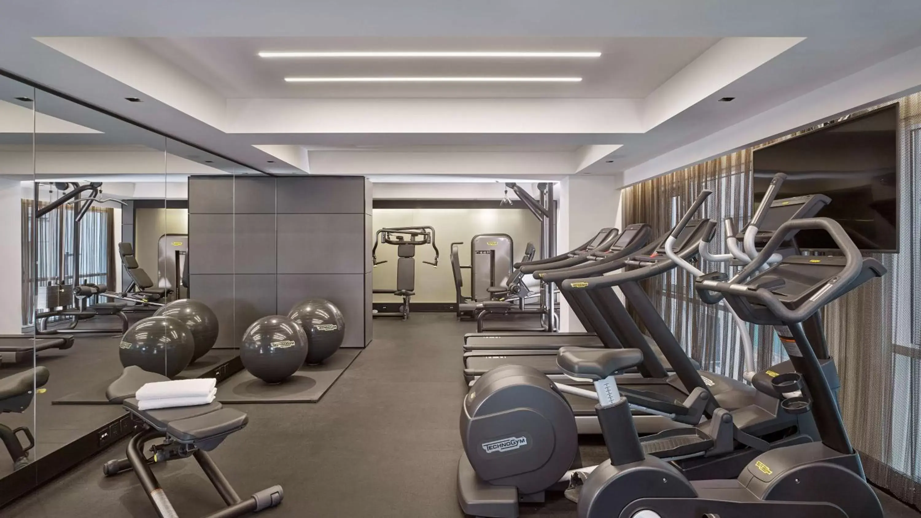 Activities, Fitness Center/Facilities in Park Plaza London Riverbank