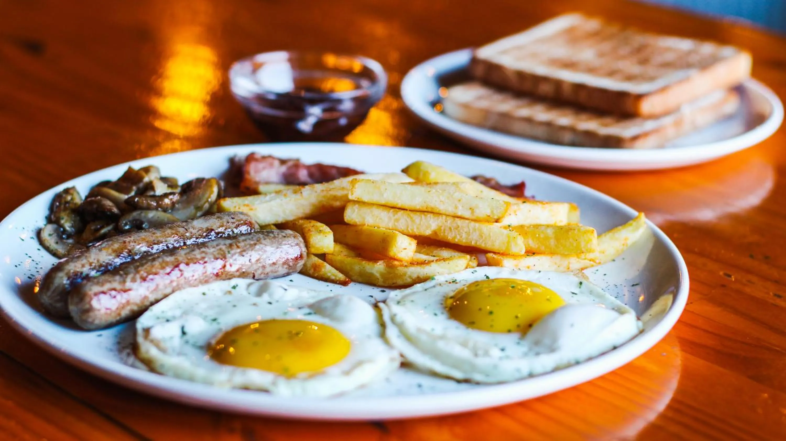 Breakfast in Never at Home Green Point