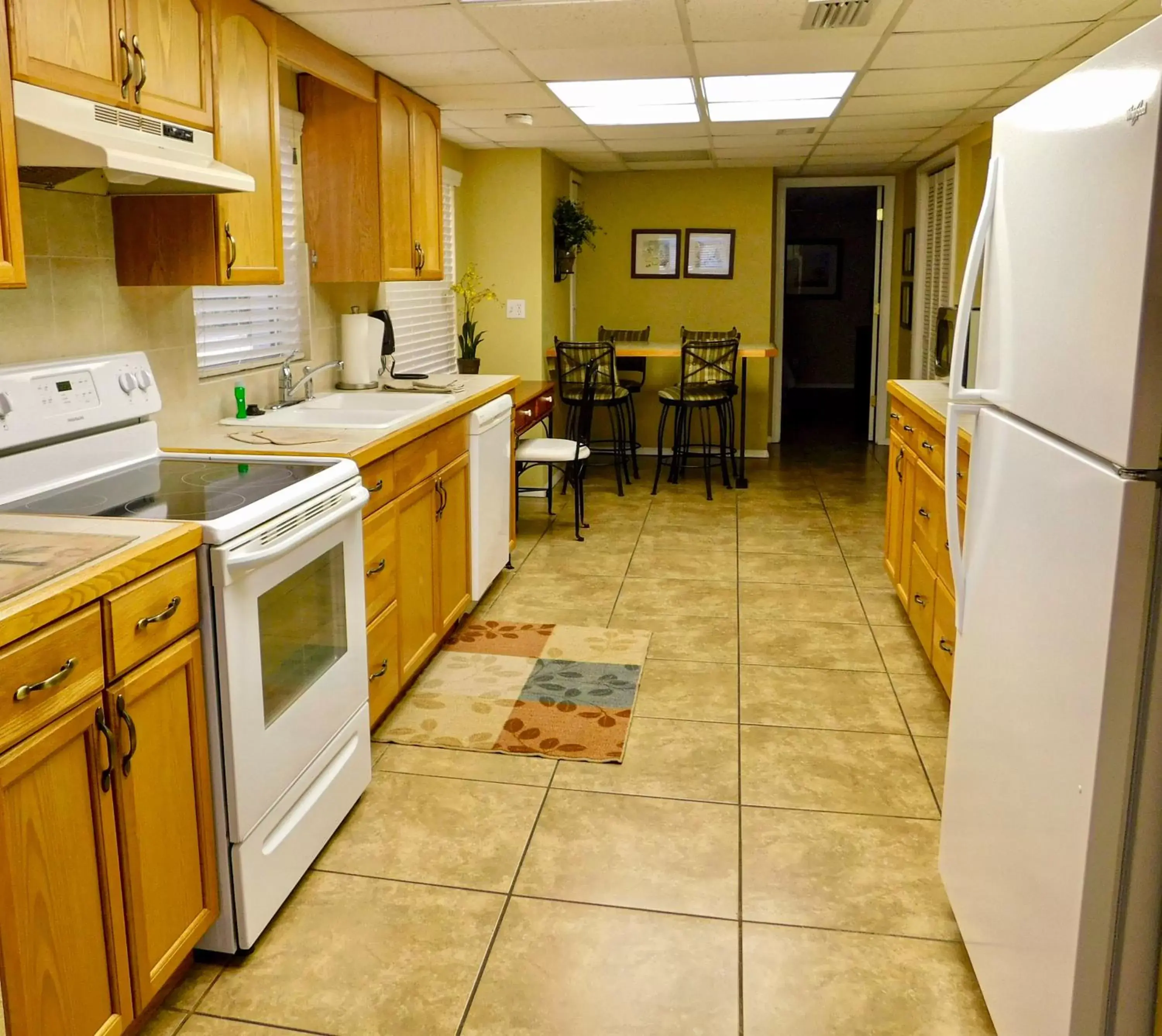 Executive Suite in Hontoon Landing Resort & Marina Executive Suite in Hontoon Landing Resort & Marina