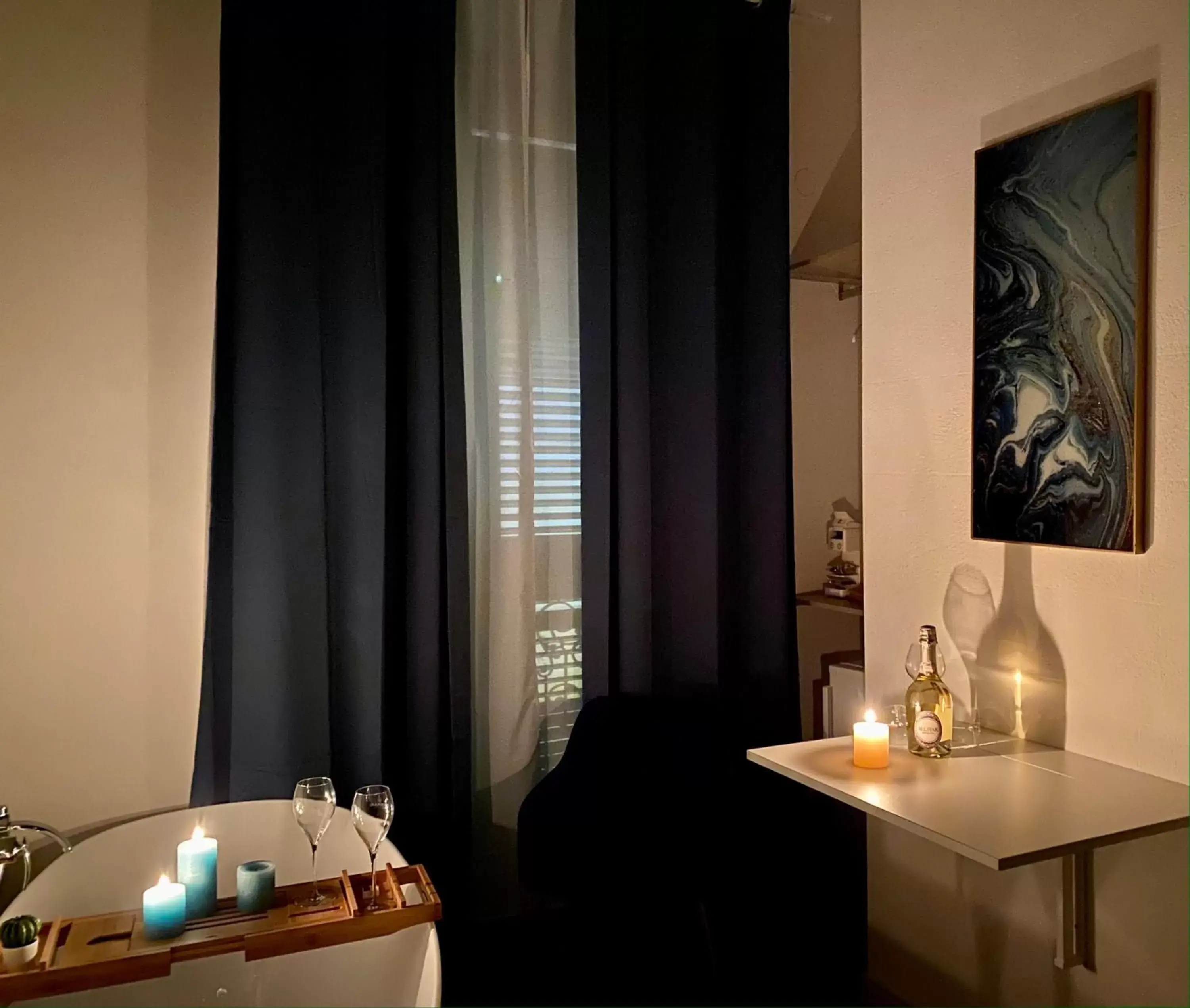 Bedroom, Bathroom in Casa d'Angio' B&B