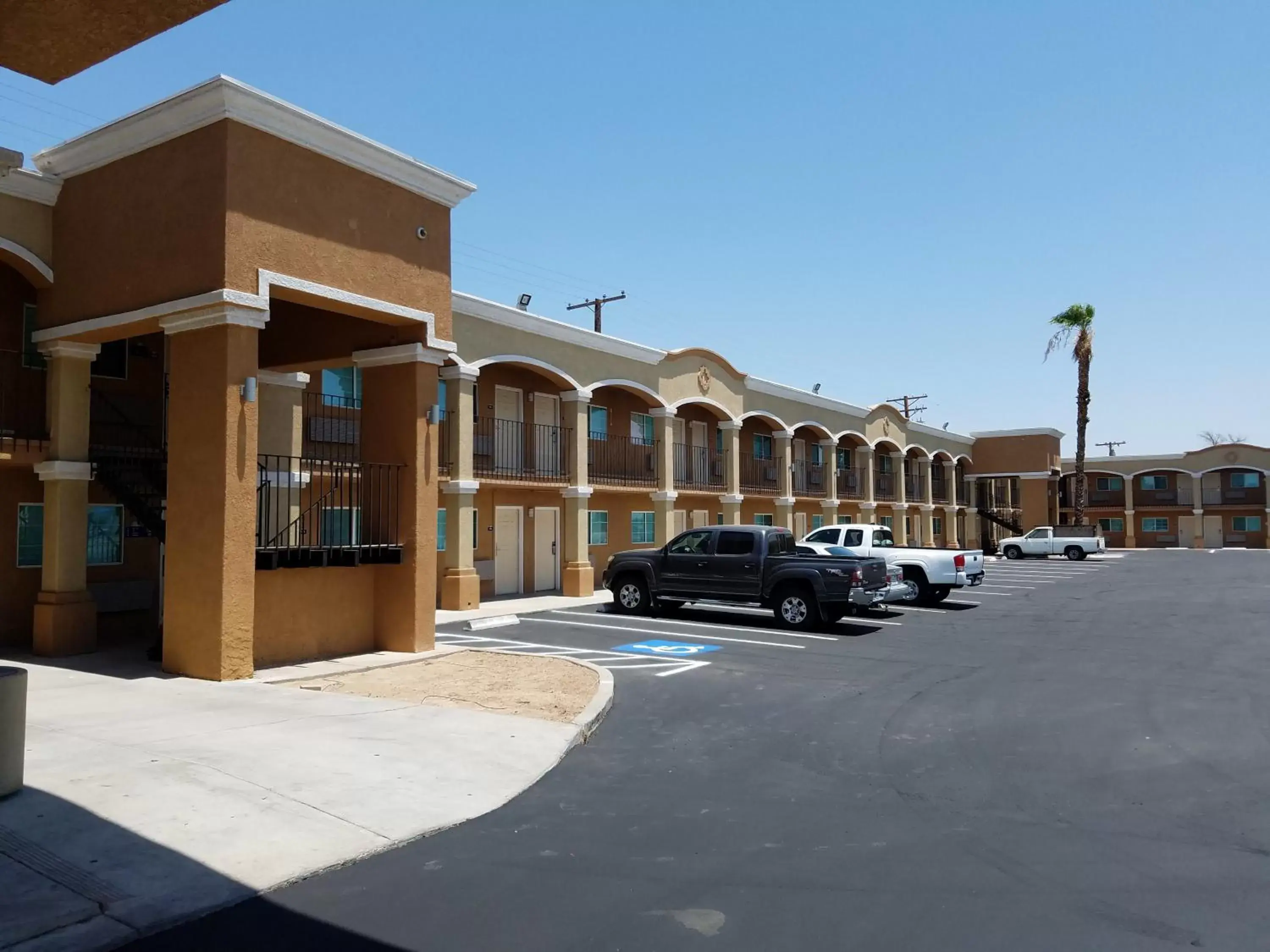 Property Building in Days Inn by Wyndham El Centro