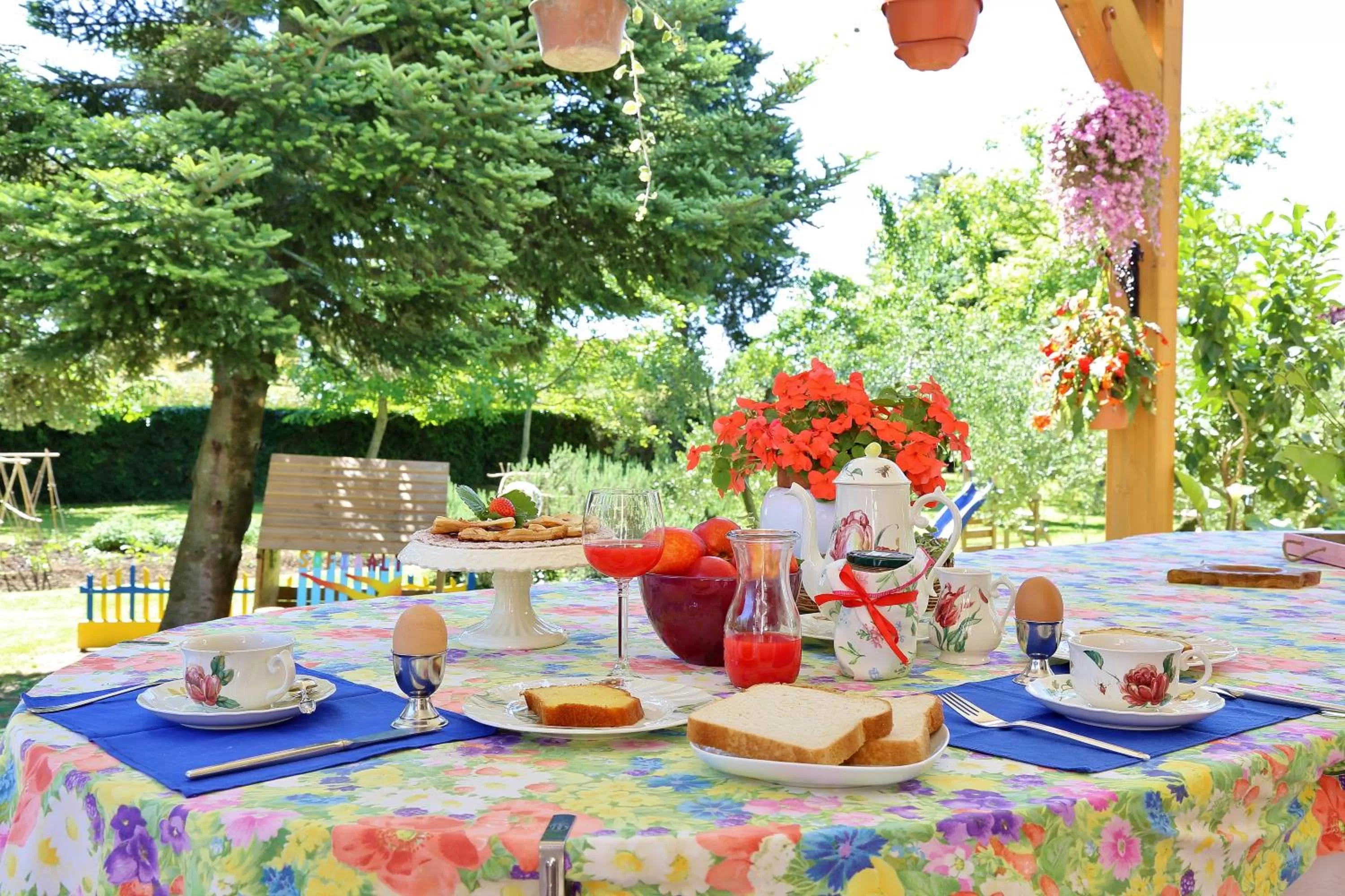 Buffet breakfast in Al Villino del Sole