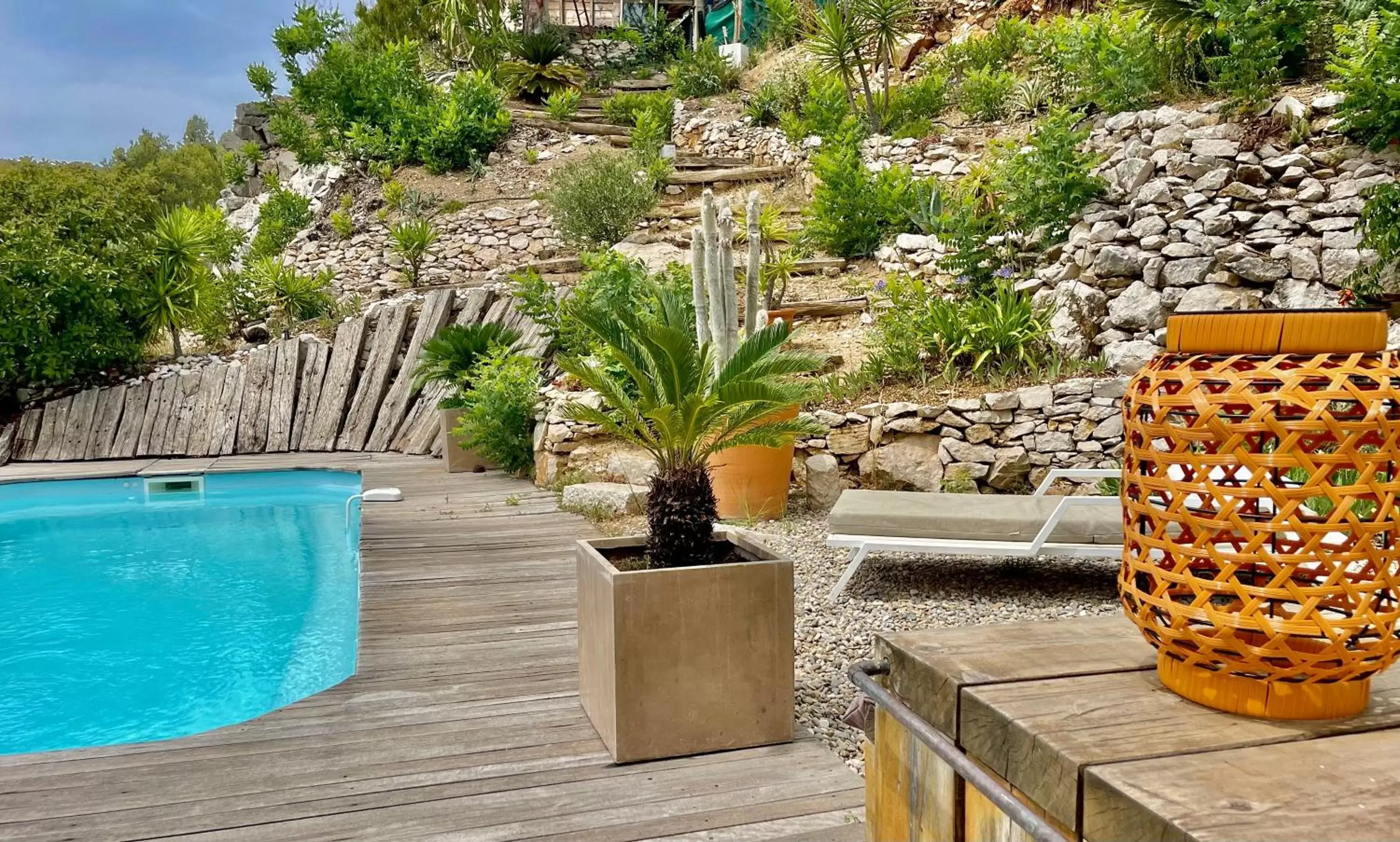 Swimming Pool in Hotel de La Plage - Mahogany