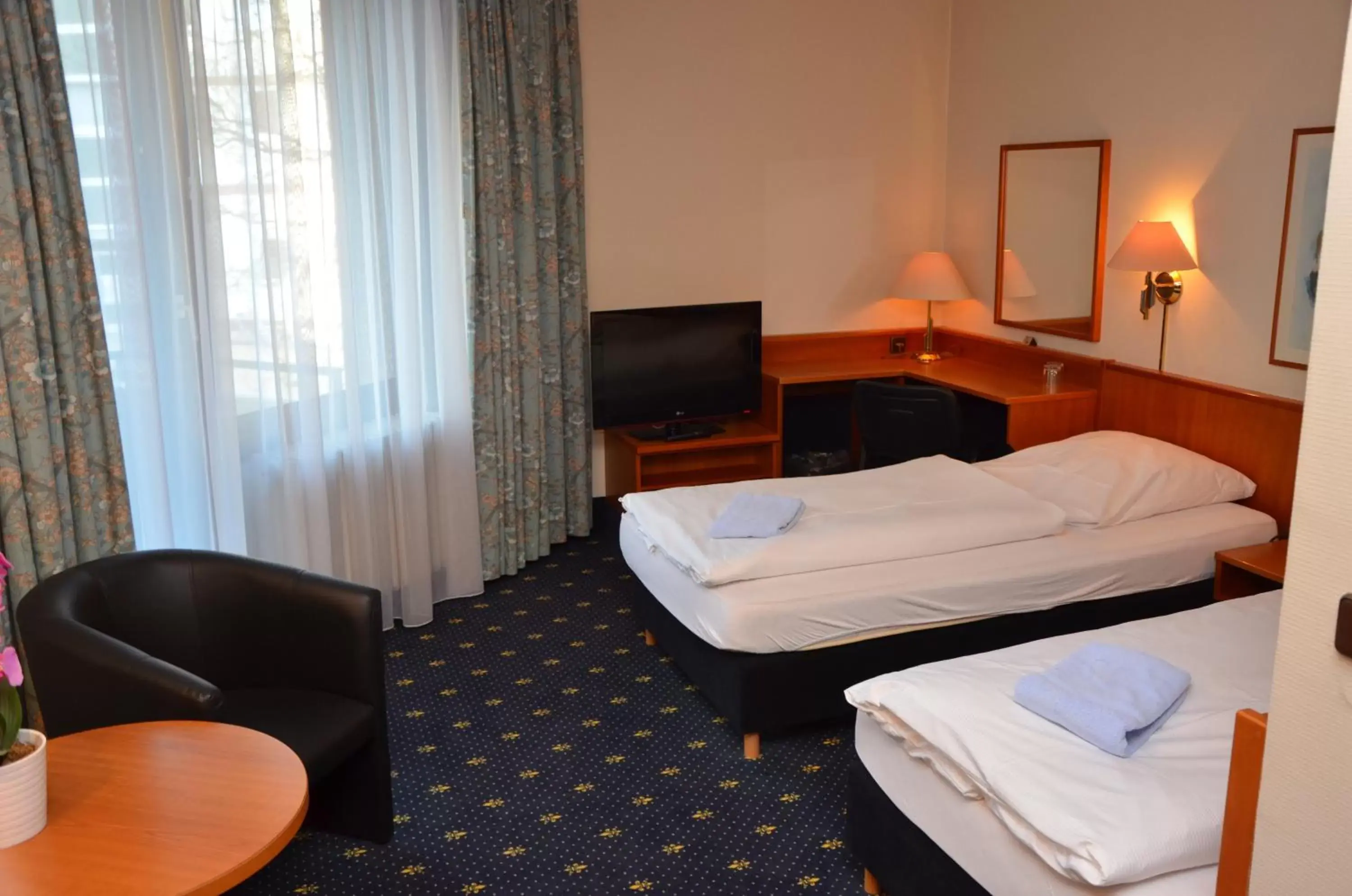 Twin Room in Karaman Group Hotel Twin Room in Karaman Group Hotel