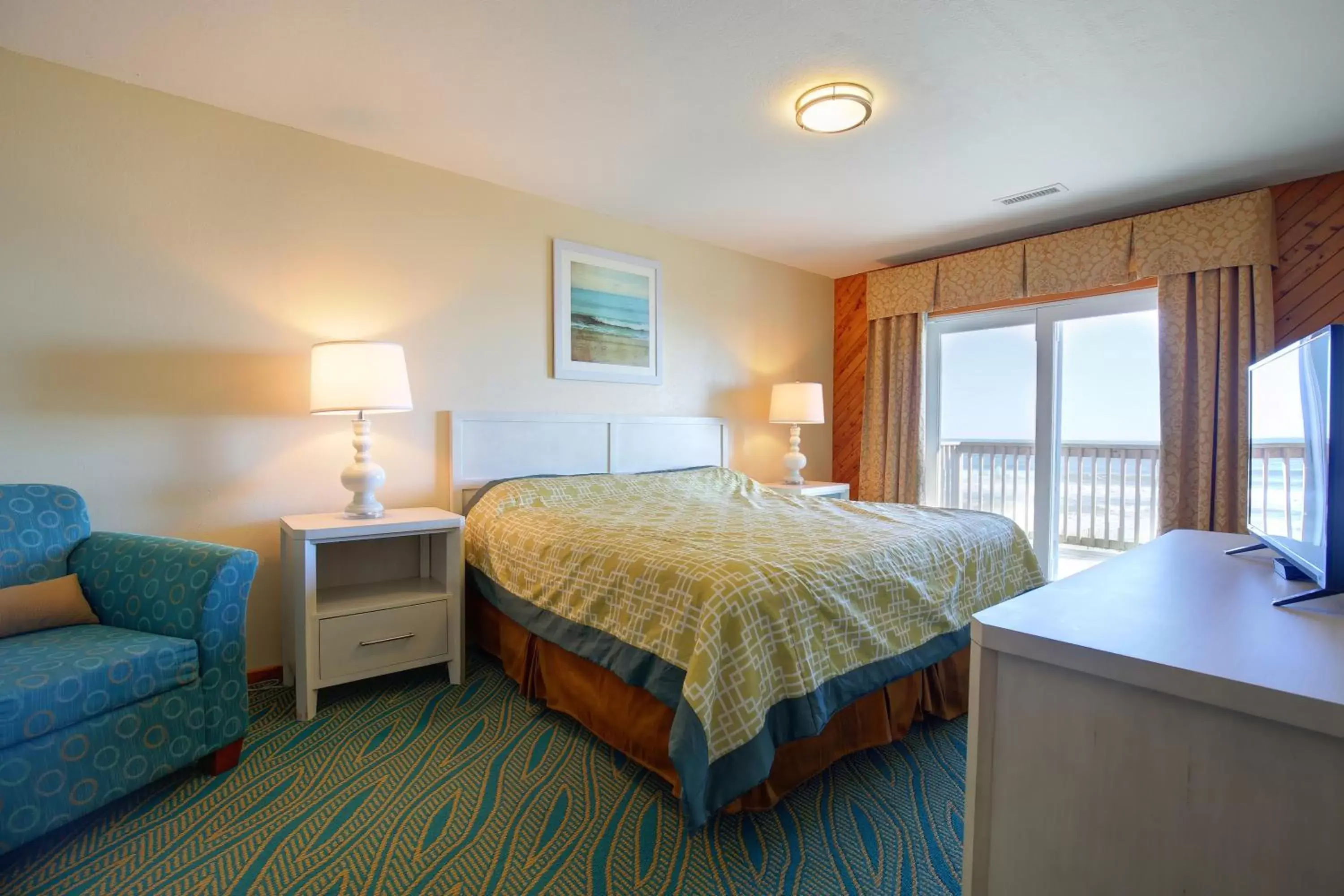 Bedroom, Bed in Ocean Pines Resort by Capital Vacations