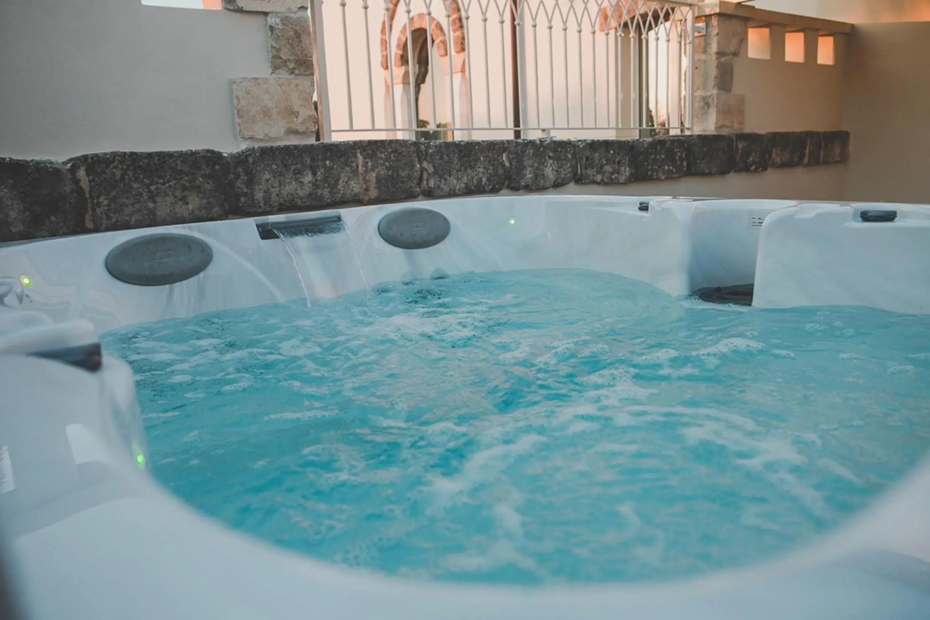 Hot Tub, Spa/Wellness in Sangiorgio Resort & Spa