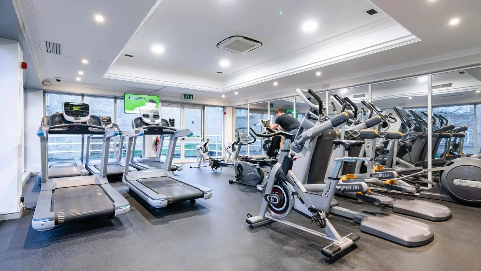 Fitness centre/facilities, Fitness Center/Facilities in Leonardo Hotel Cheltenham - Formerly Jurys Inn