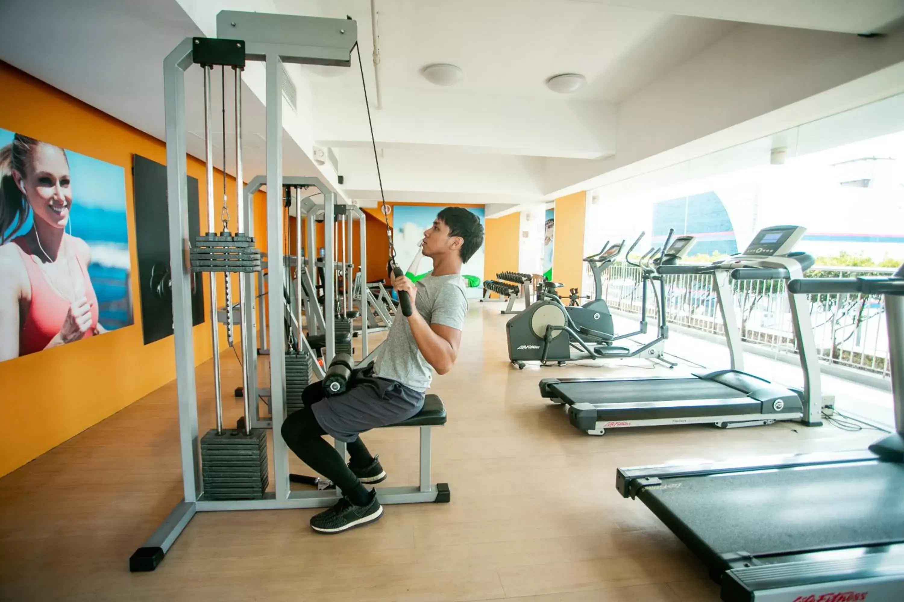 People, Fitness Center/Facilities in Luxent Hotel