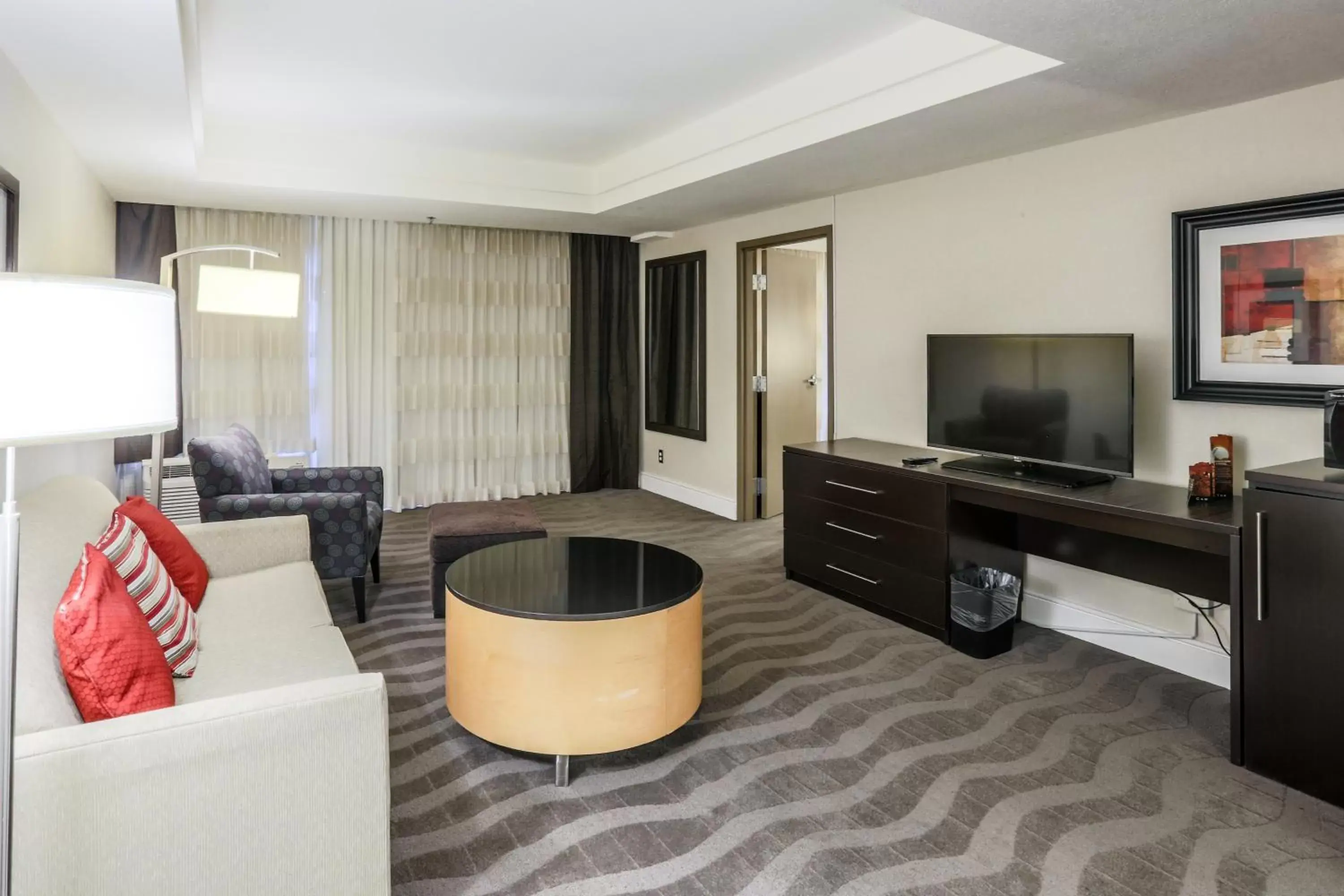 King Suite with City View in Holiday Inn Austin Midtown, an IHG Hotel