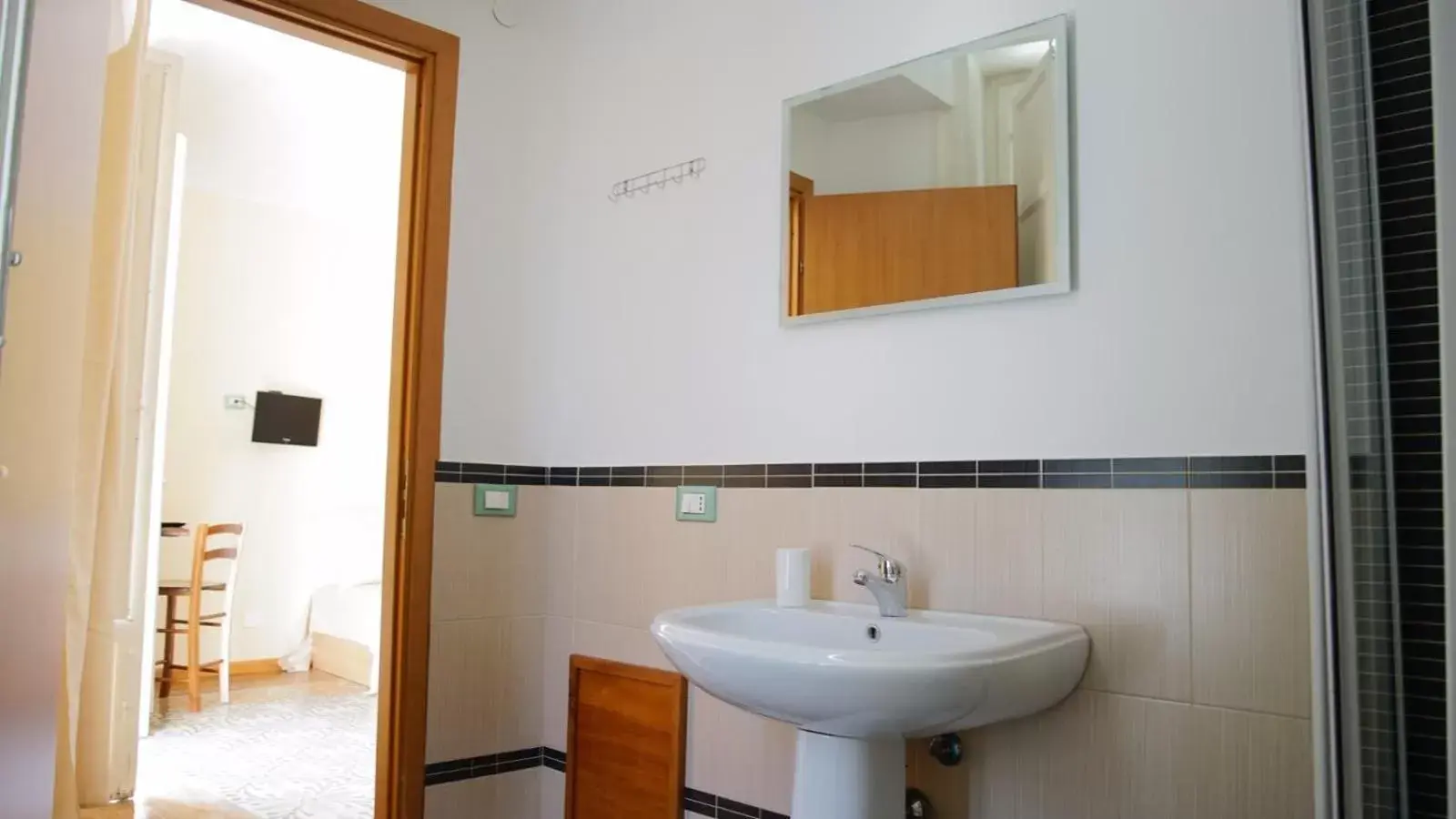 Bathroom in LE PORTE DI PALERMO
