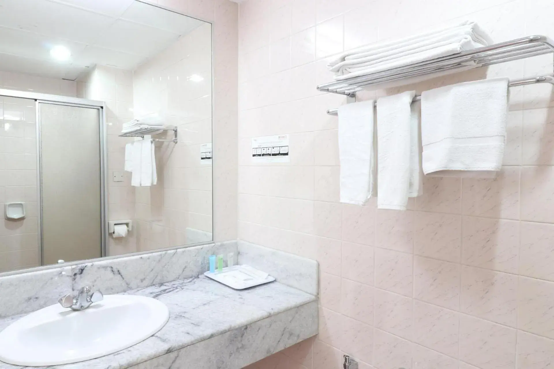 Bathroom in Hotel Grand Continental Kuala Lumpur