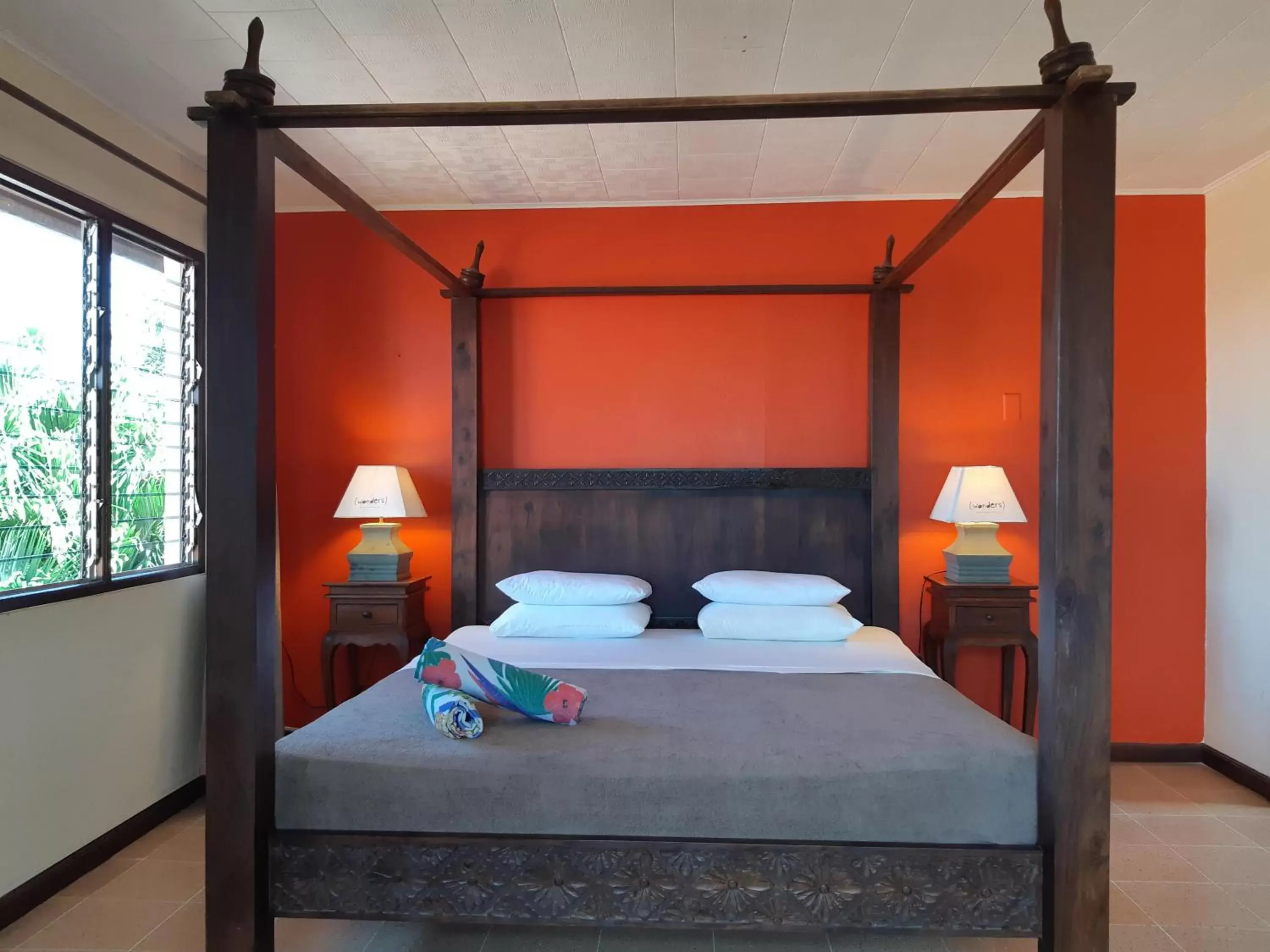 Bed in Wonders Boutique Hotel