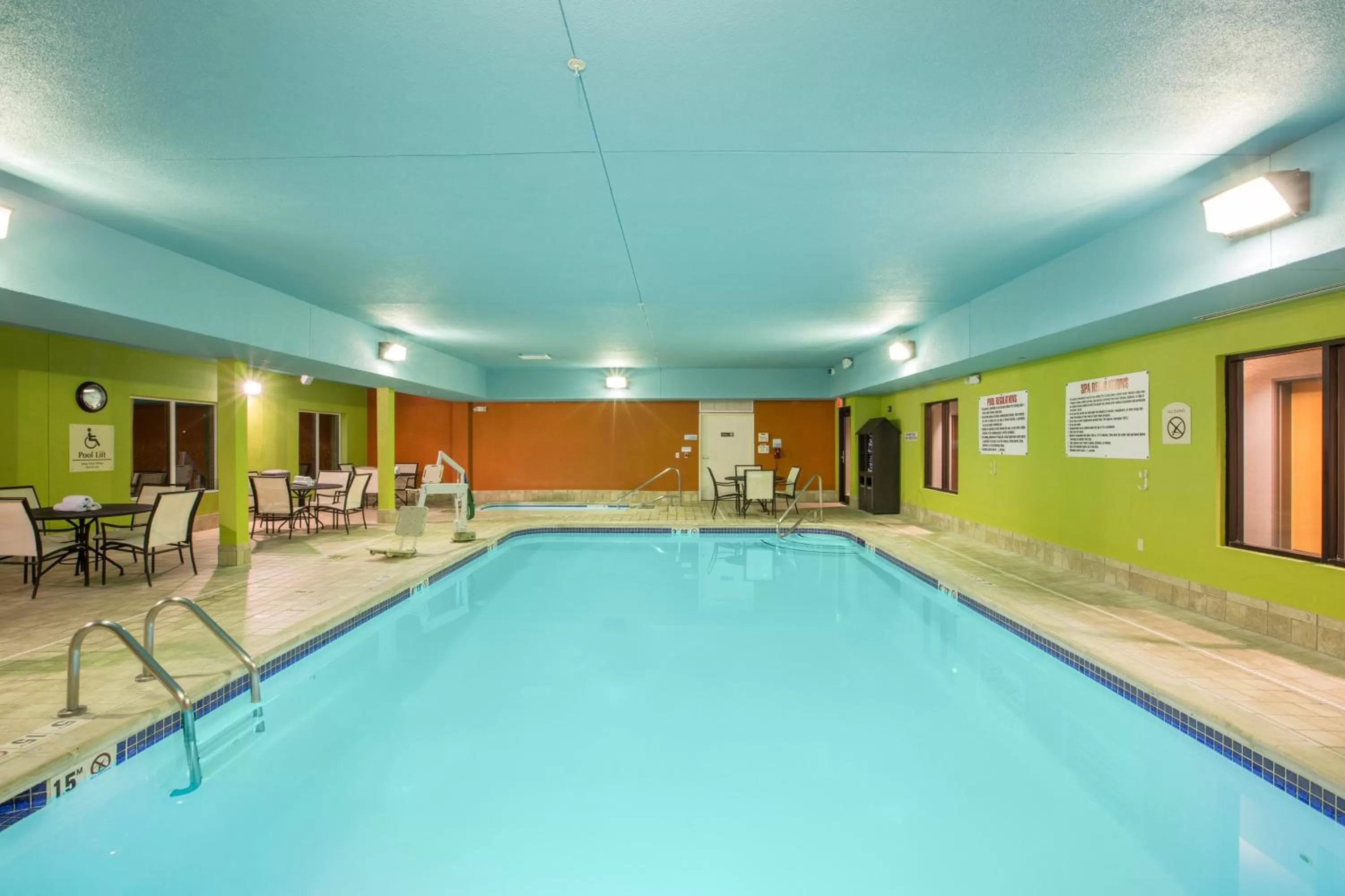 Swimming pool in Holiday Inn Express Hastings by IHG