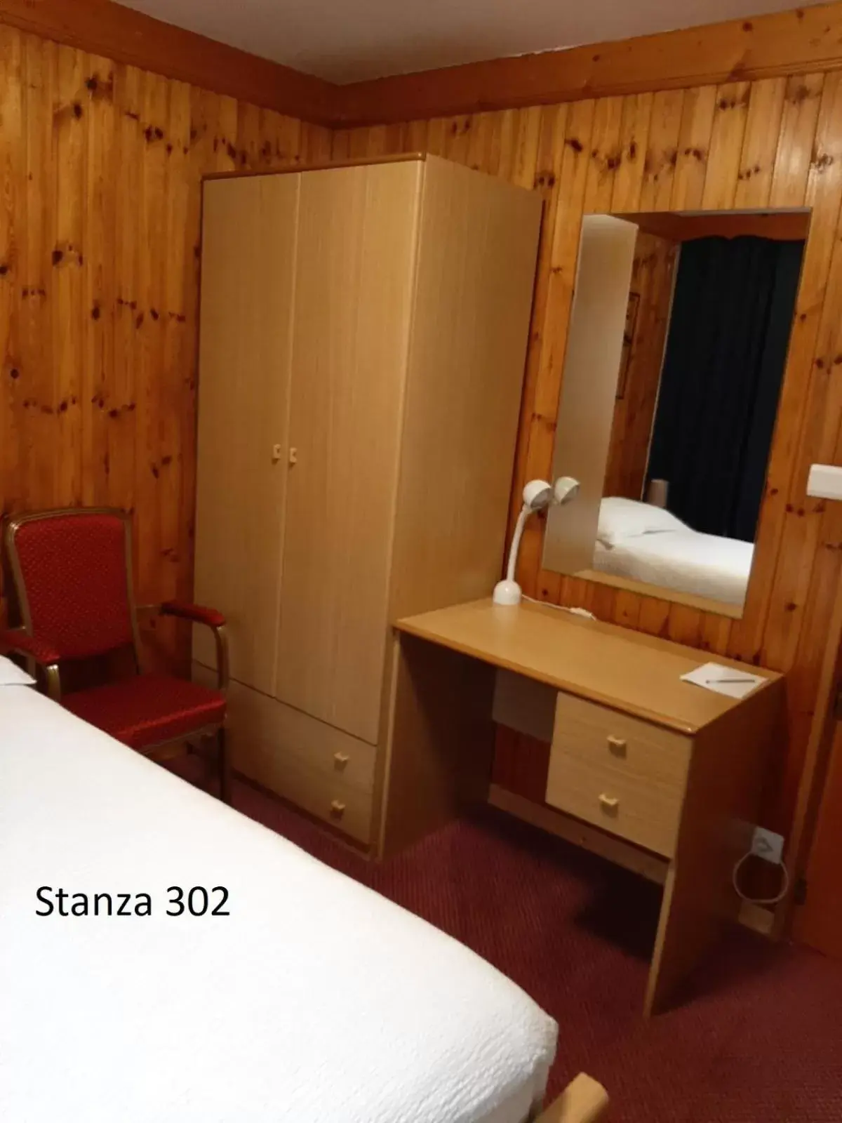 Bedroom, Bed in Hotel Pizboè