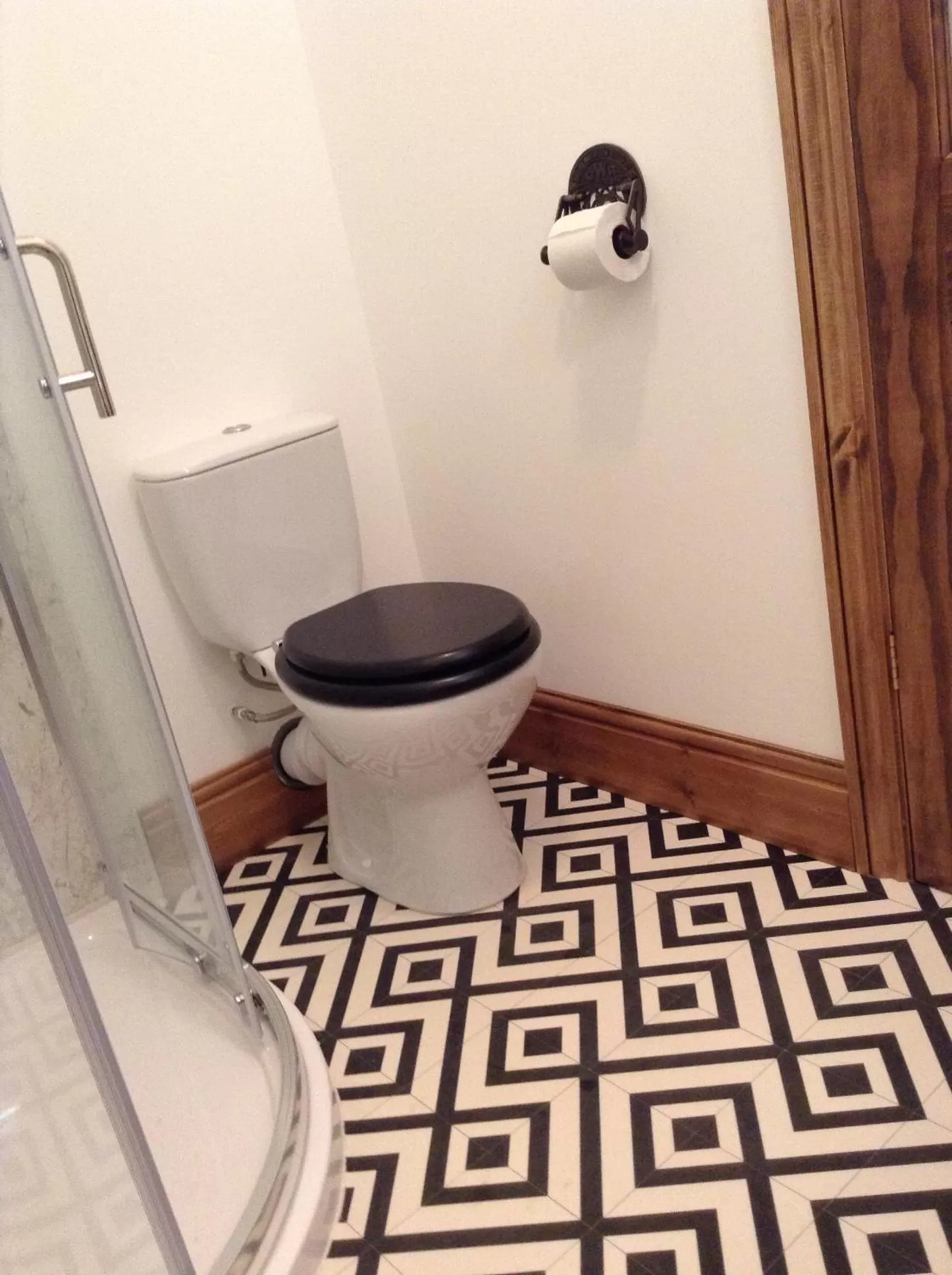 Bathroom in Treganoon House, Lanlivery
