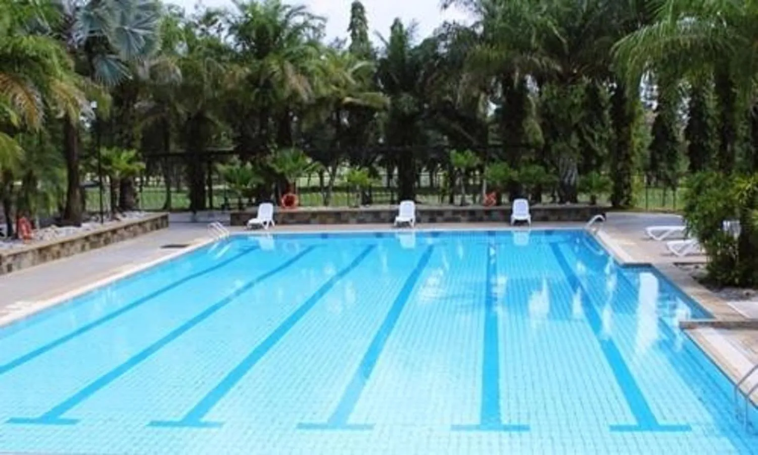 Swimming pool in Cinta Sayang Resort