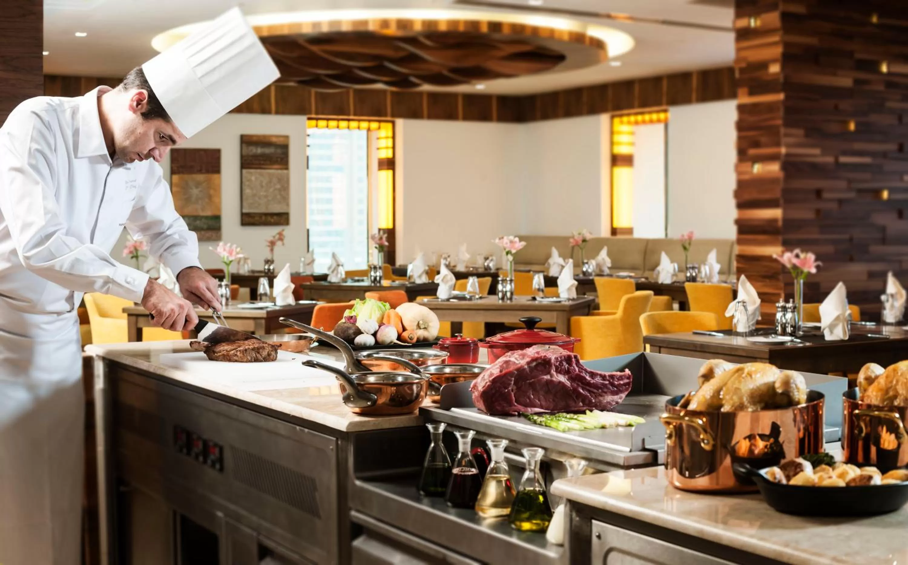 Restaurant/places to eat in Carlton Downtown Hotel