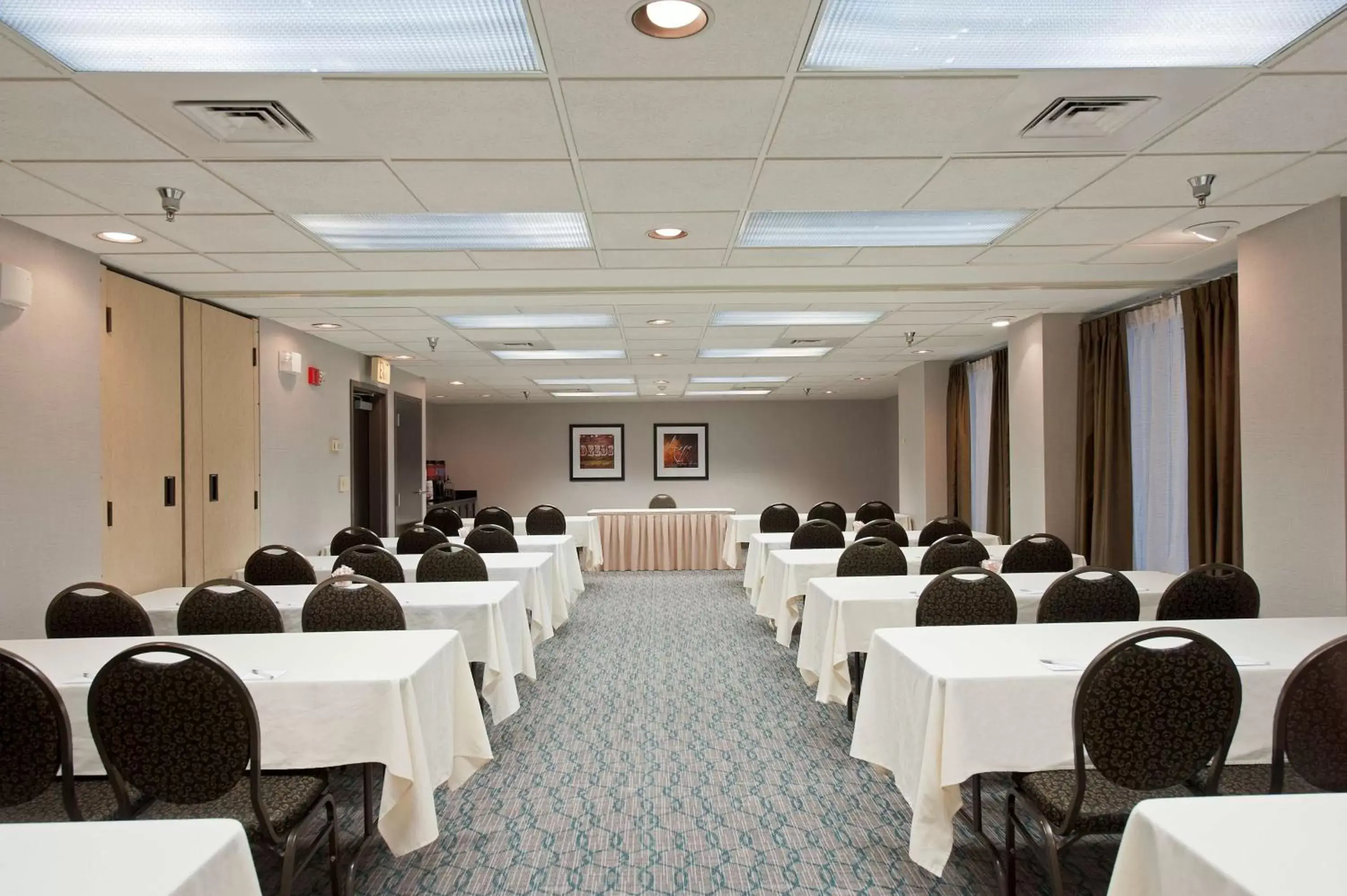 Meeting/conference room in Hampton Inn & Suites Lincolnshire