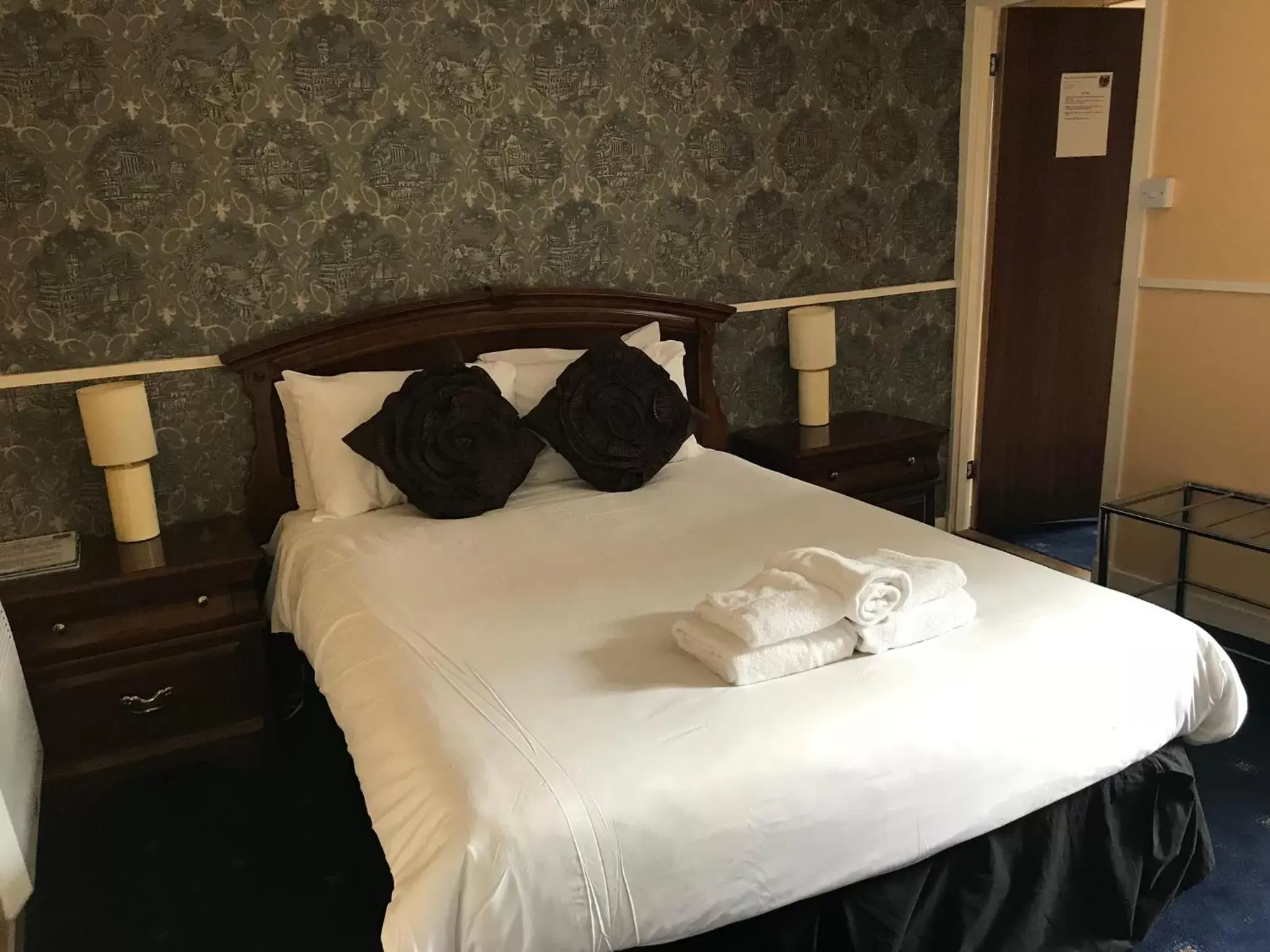 Double Room with Private Bathroom in The Old Coach House