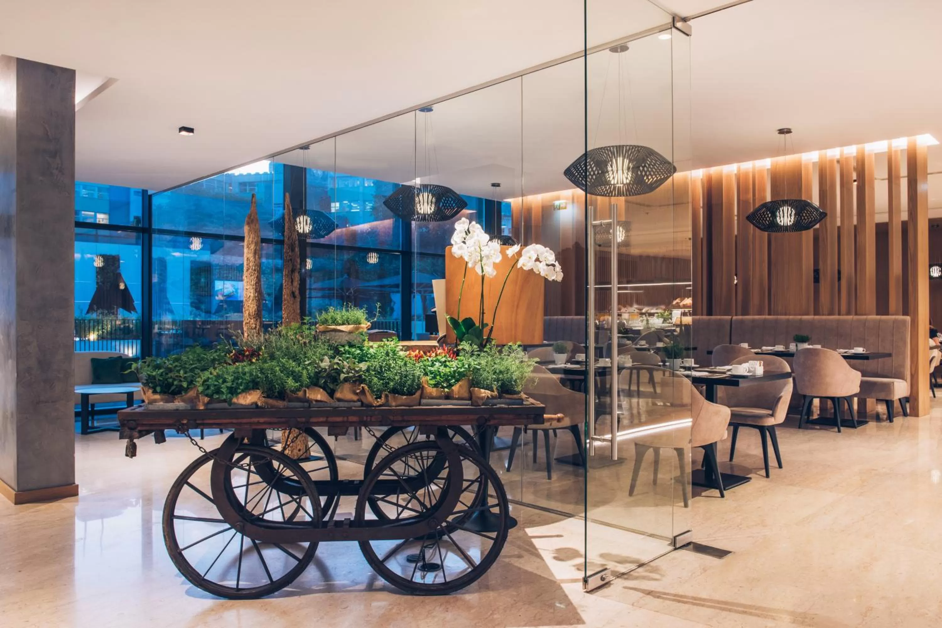 Restaurant/places to eat in Iberostar Selection Lisboa