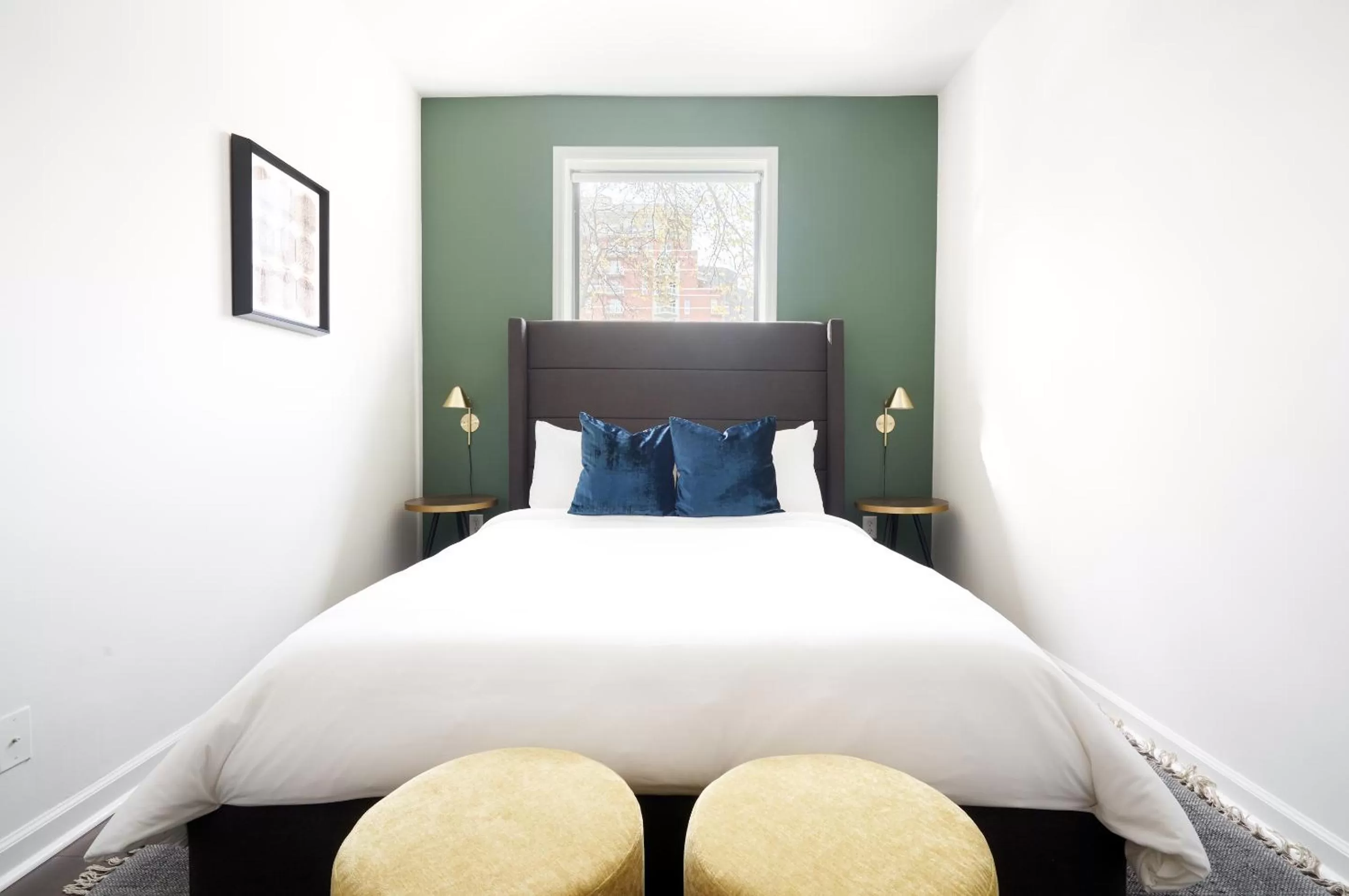 Bed in Sonder at Euclid Court