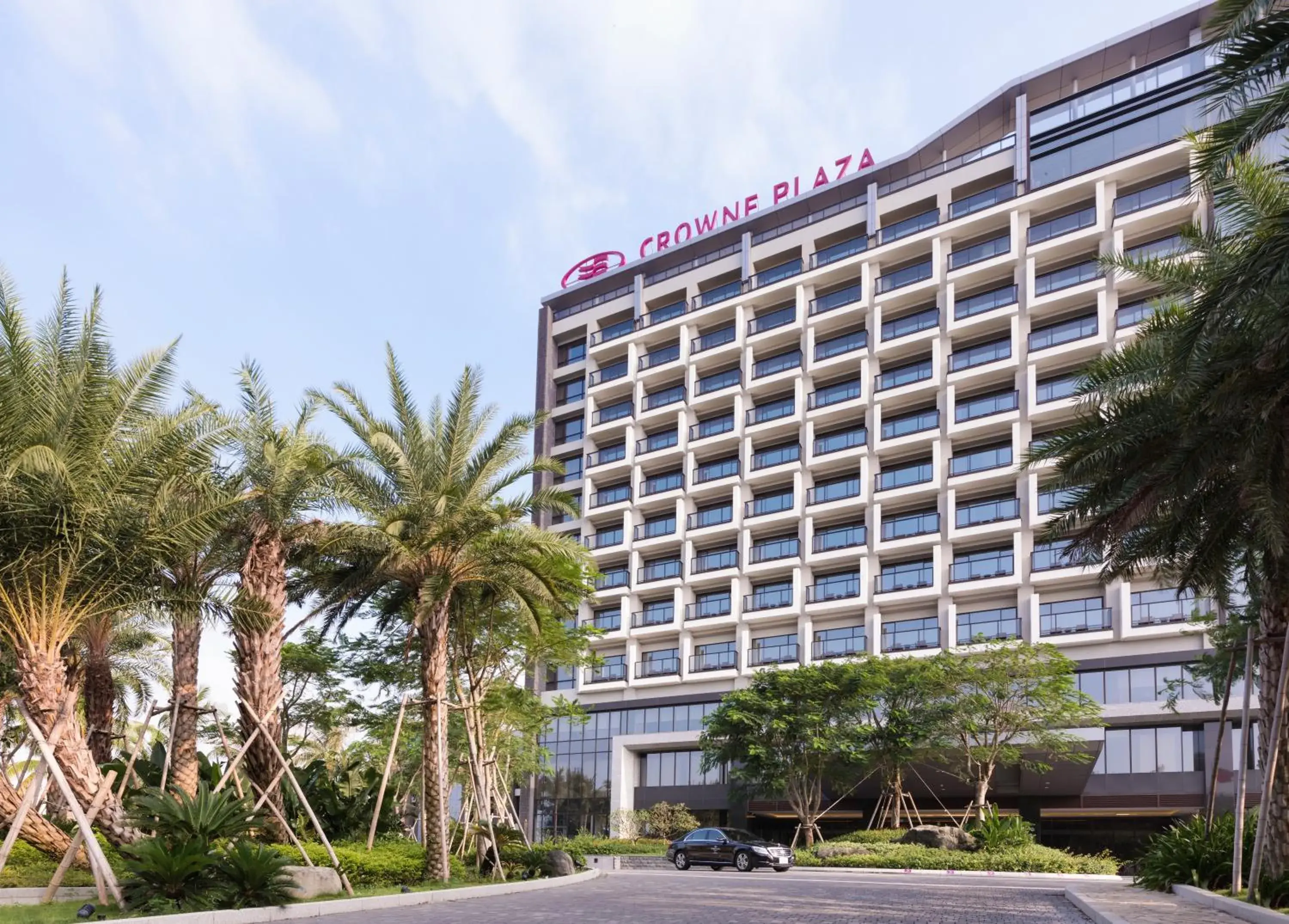 Property Building in Crowne Plaza Tainan, an IHG Hotel