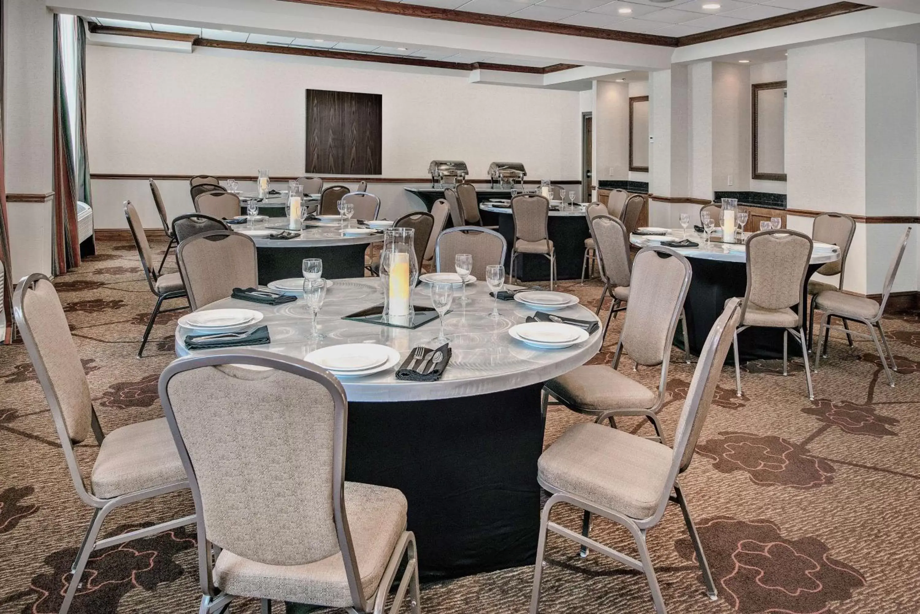 Meeting/conference room, Restaurant/Places to Eat in Hilton Garden Inn San Antonio Airport