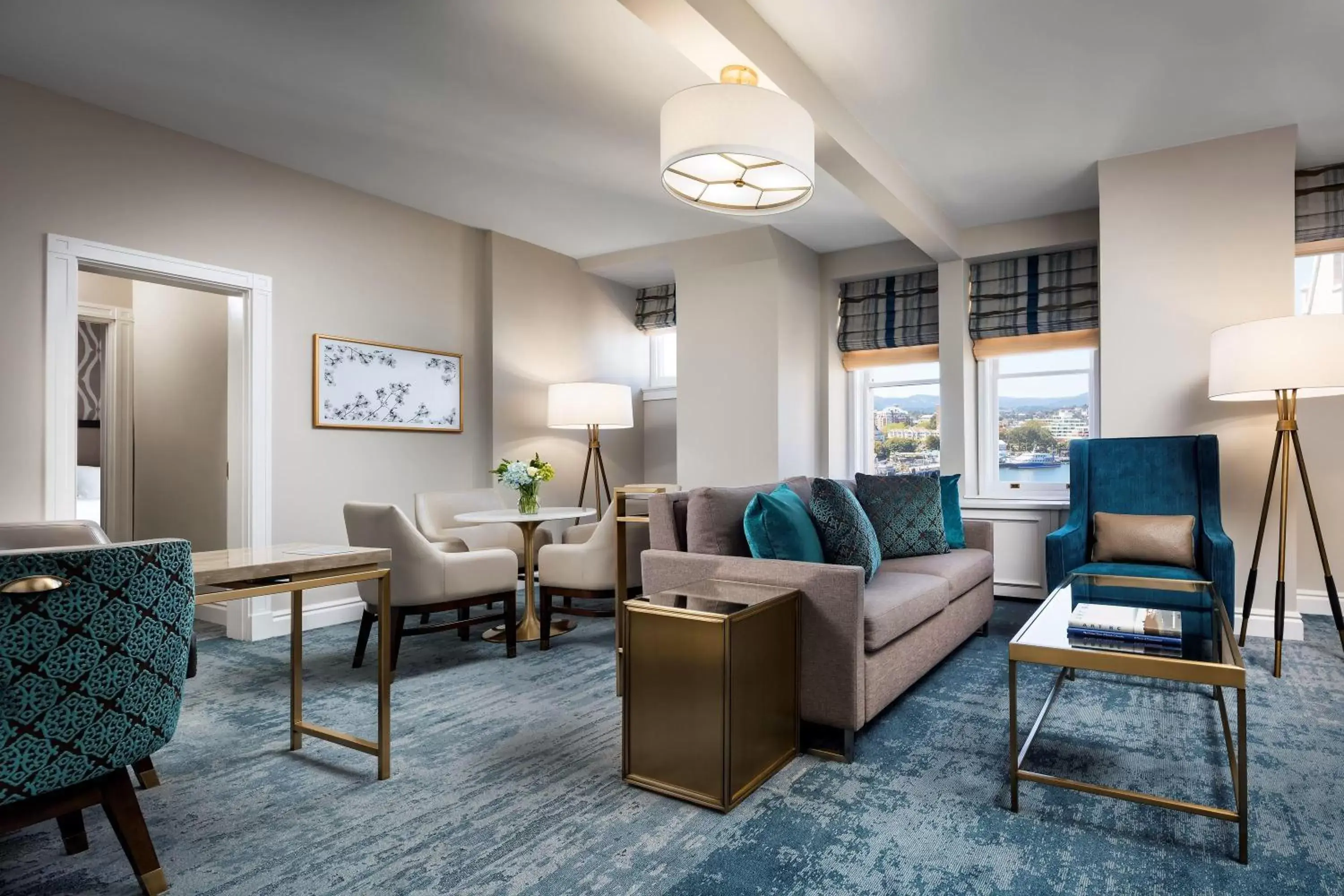 Living room, Seating Area in Fairmont Empress Hotel