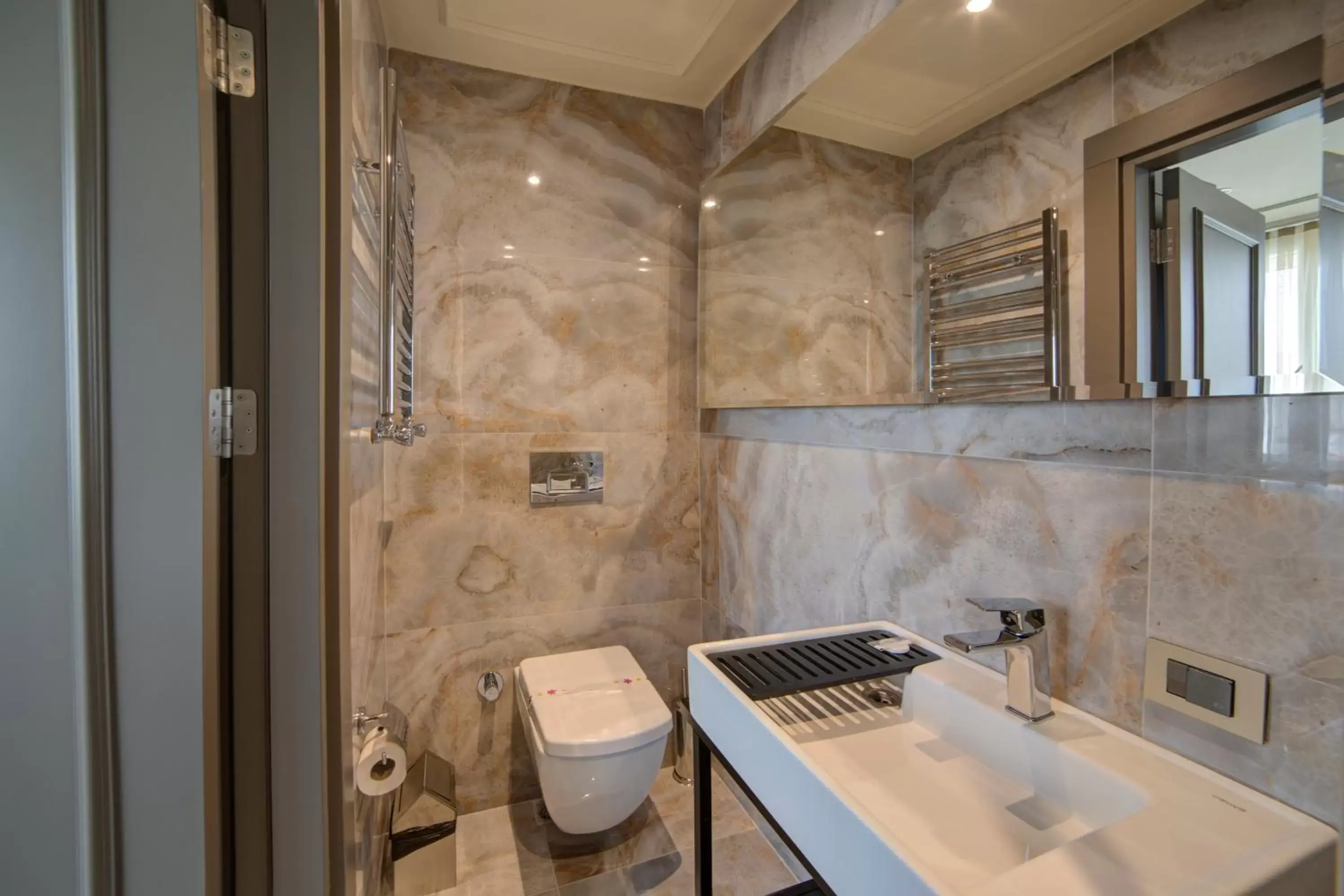 Toilet, Bathroom in Taksim Premium Hotel
