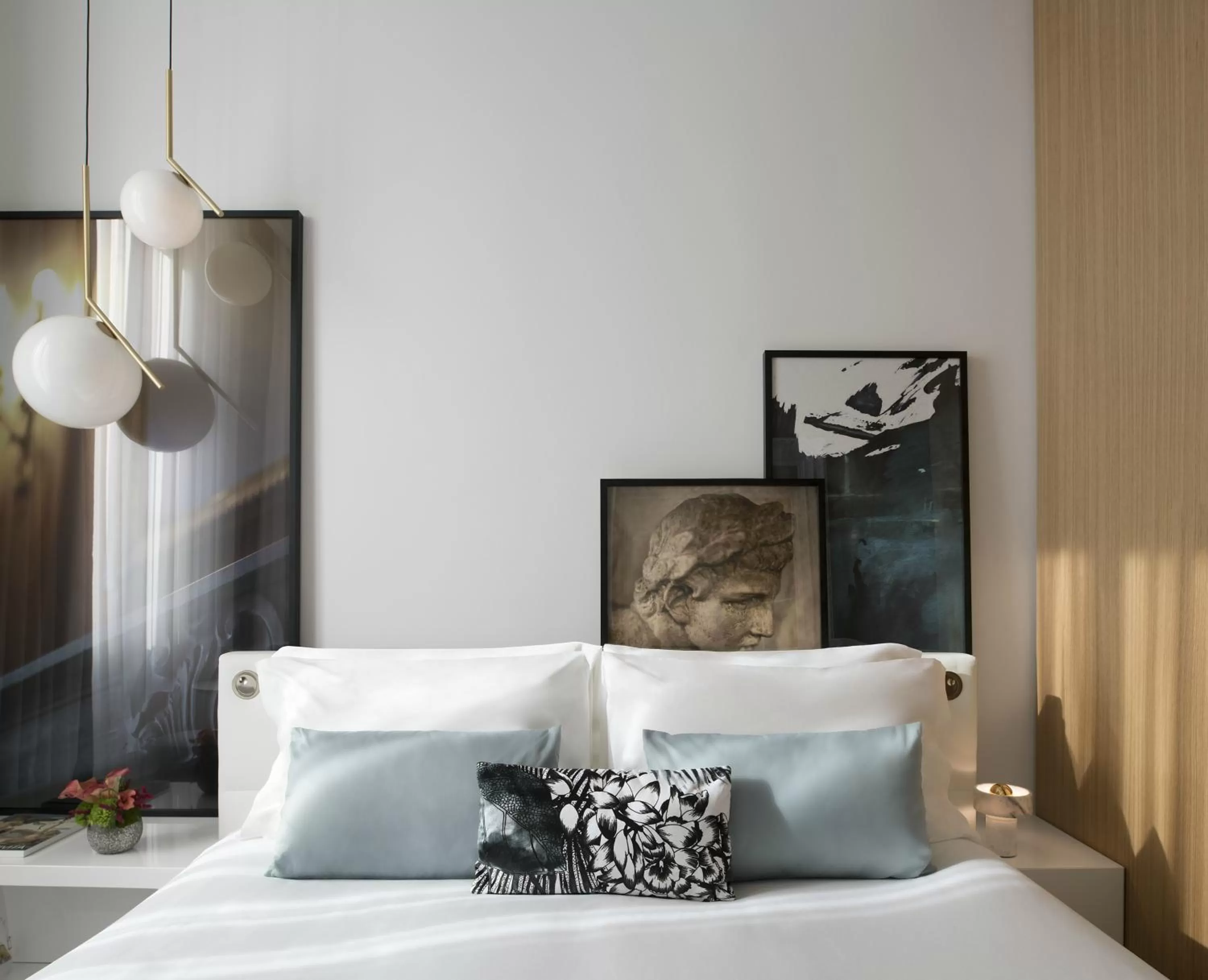 Bed in Sofitel Roma Villa Borghese