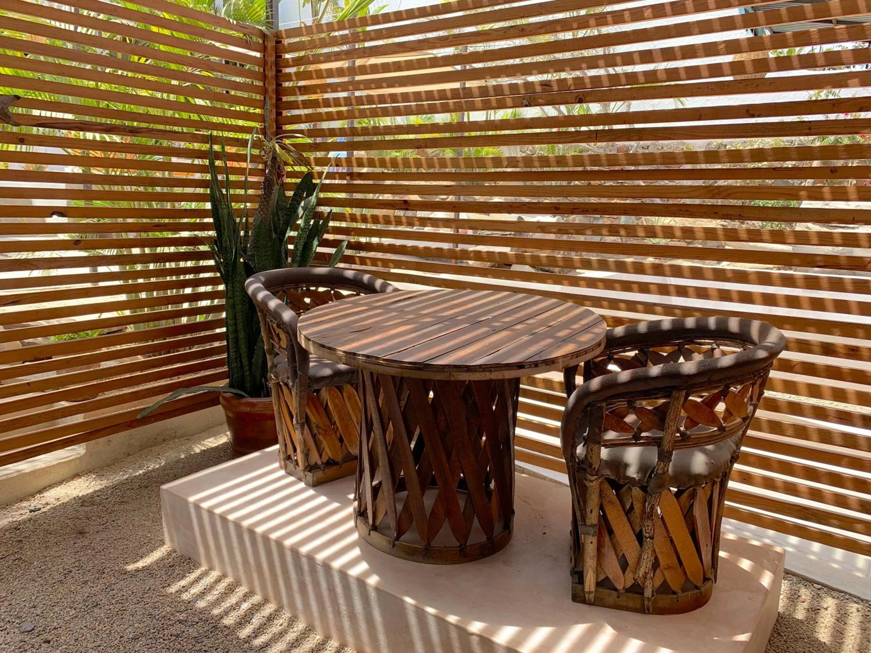 Patio in Perro Surfero Hotel