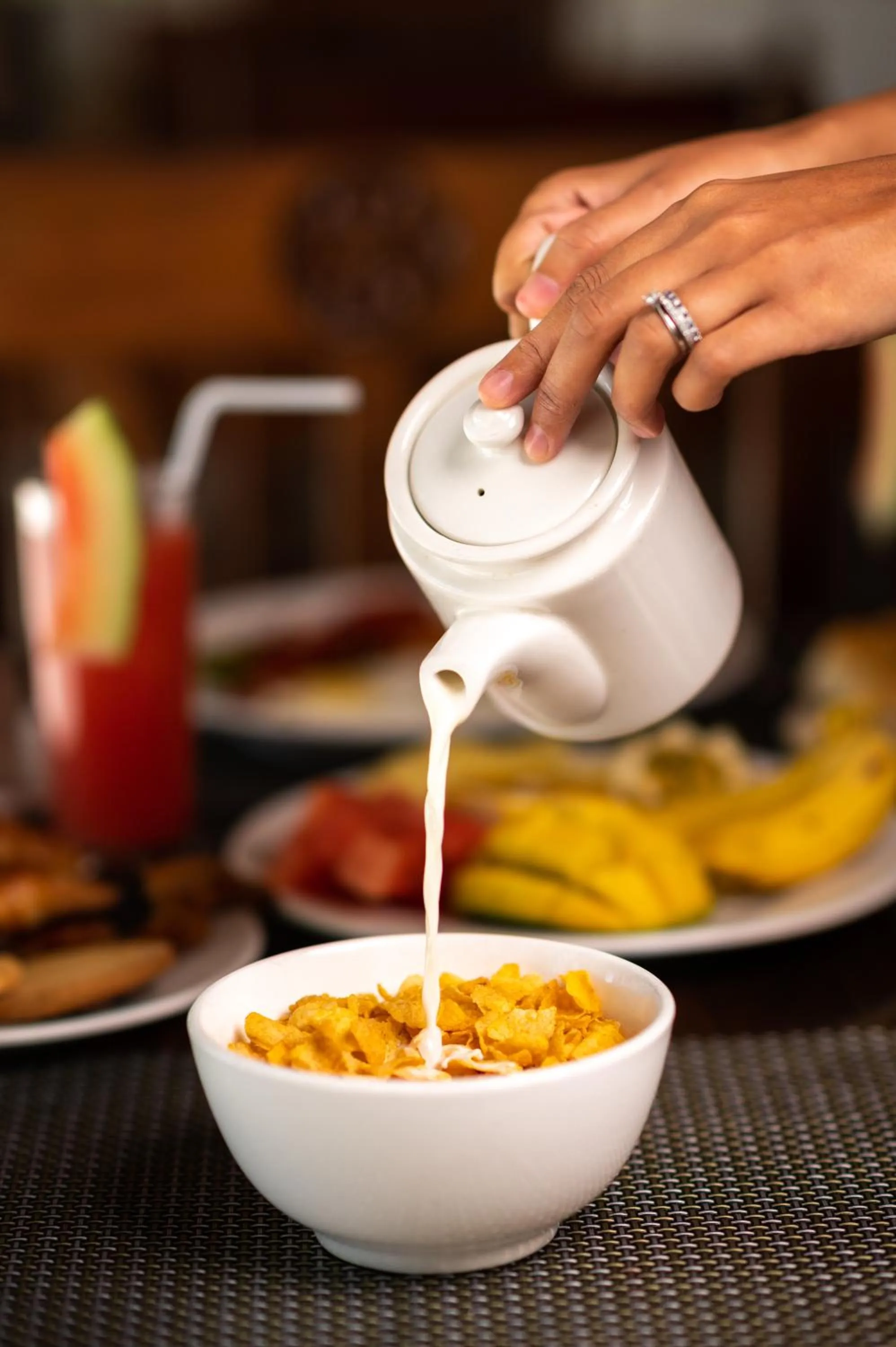 Food and drinks in Hakuna Majiwe Beach Lodge