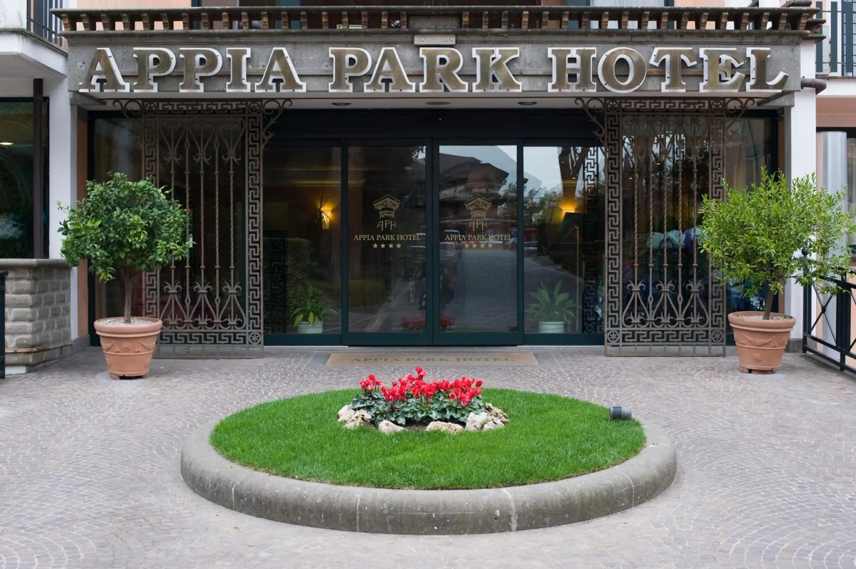 Facade/entrance in Appia Park Hotel