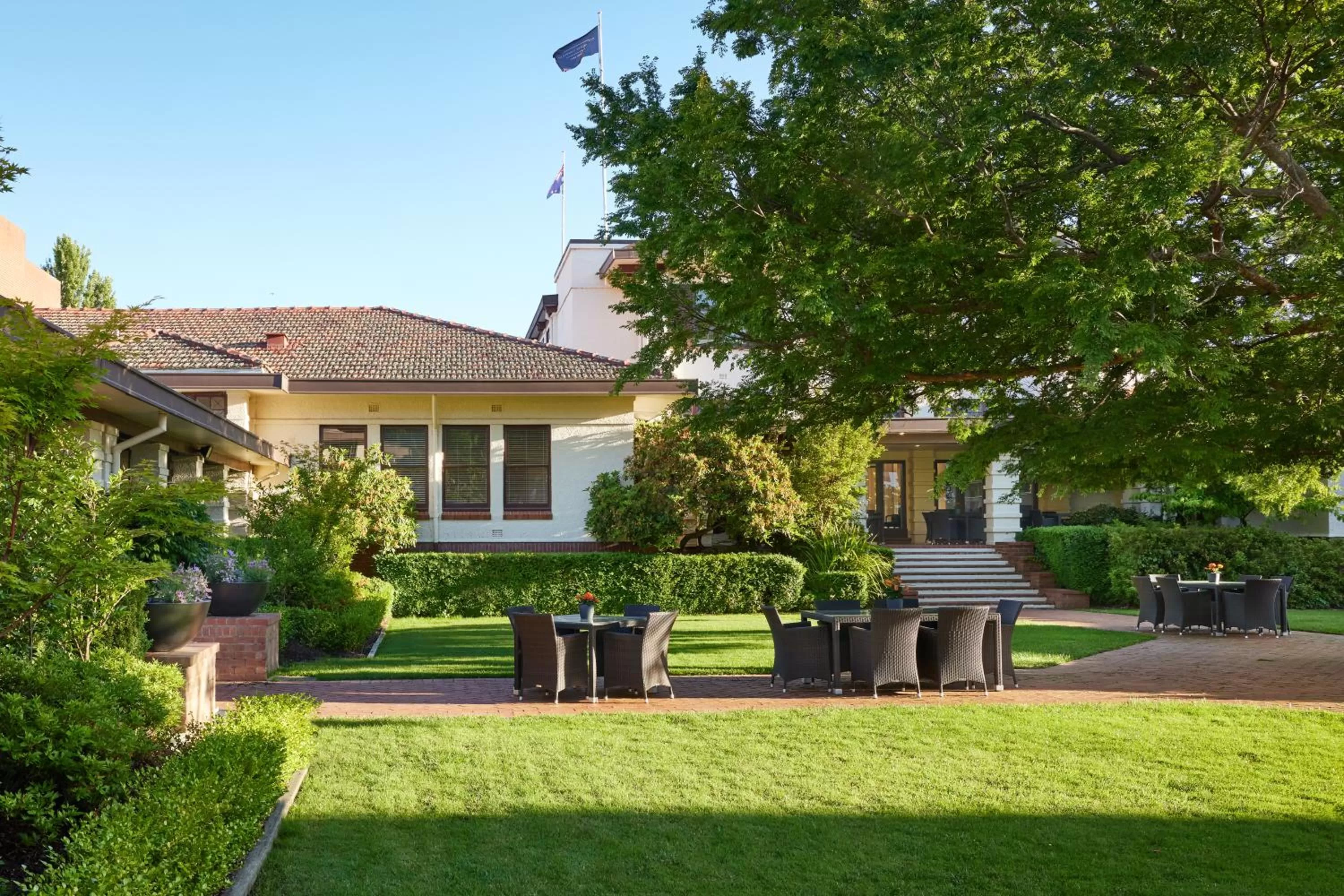 Garden in Hyatt Hotel Canberra - A Park Hyatt Hotel