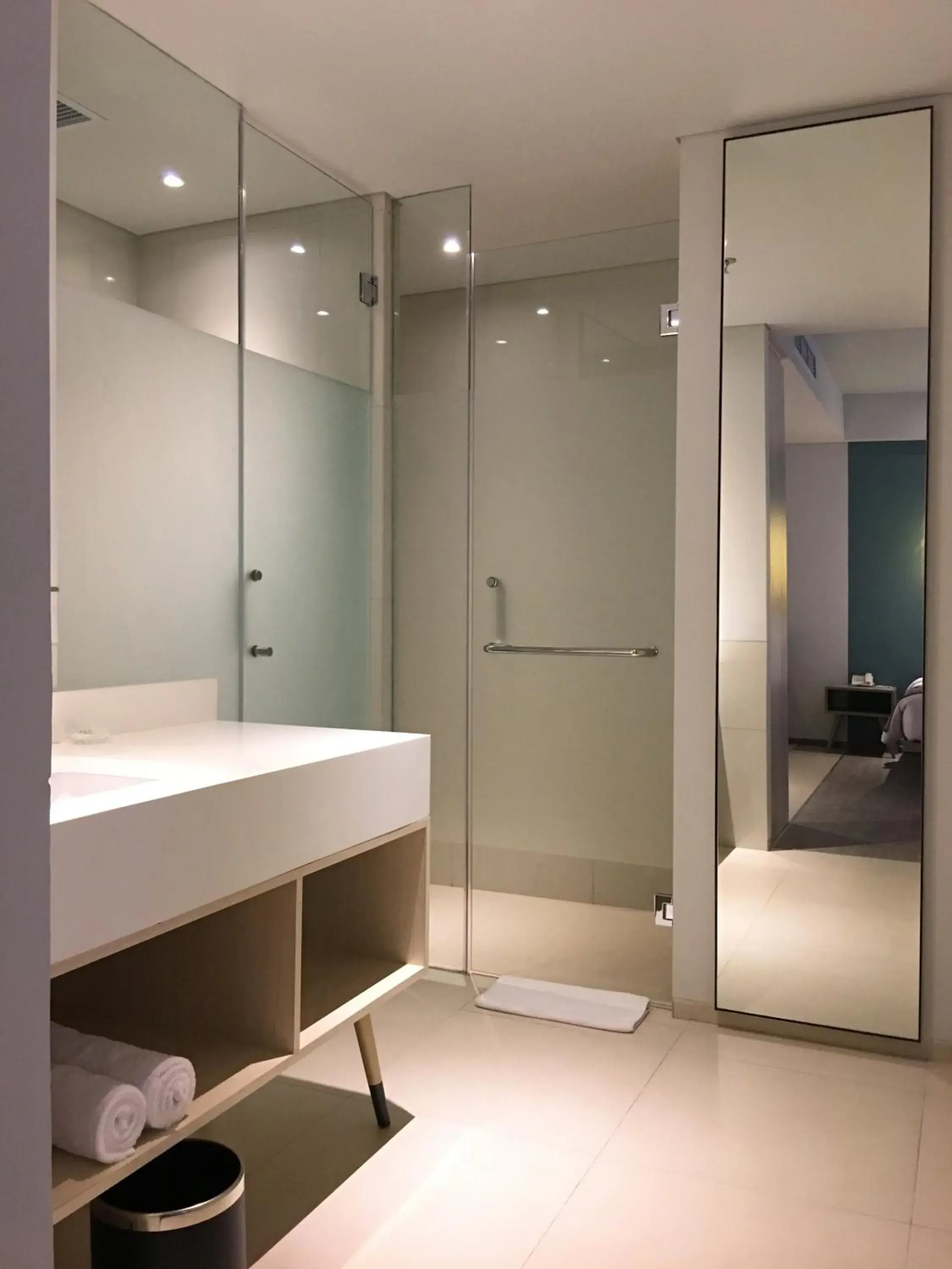 City view in La Lisa Hotel Surabaya City view in La Lisa Hotel Surabaya