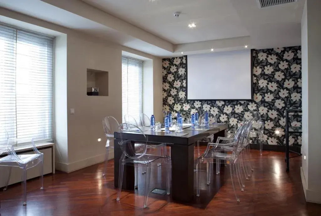 Meeting/conference room in Hotel Moderno Puerta del Sol