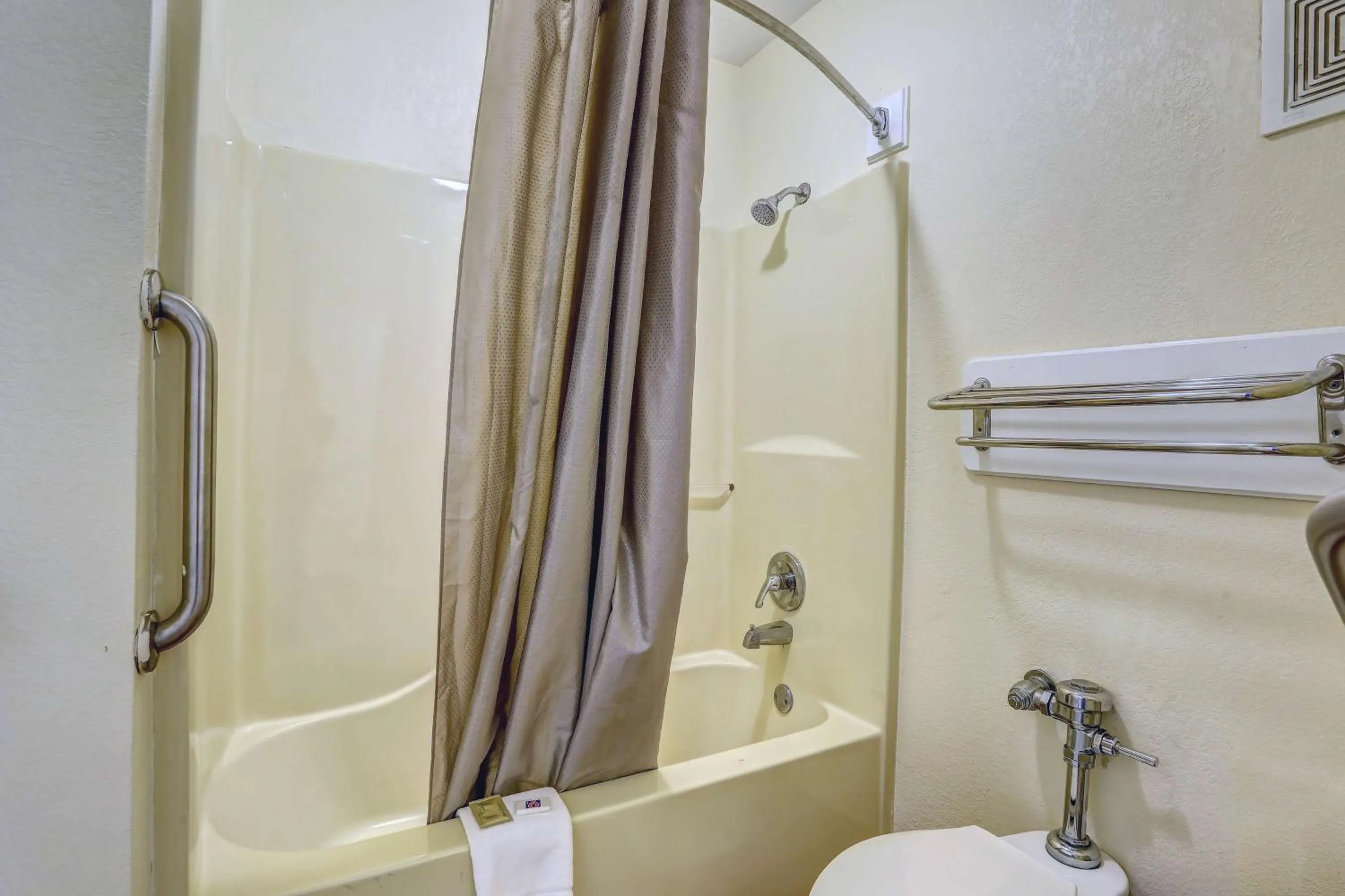 Bathroom in Motel 6-Dickson, TN