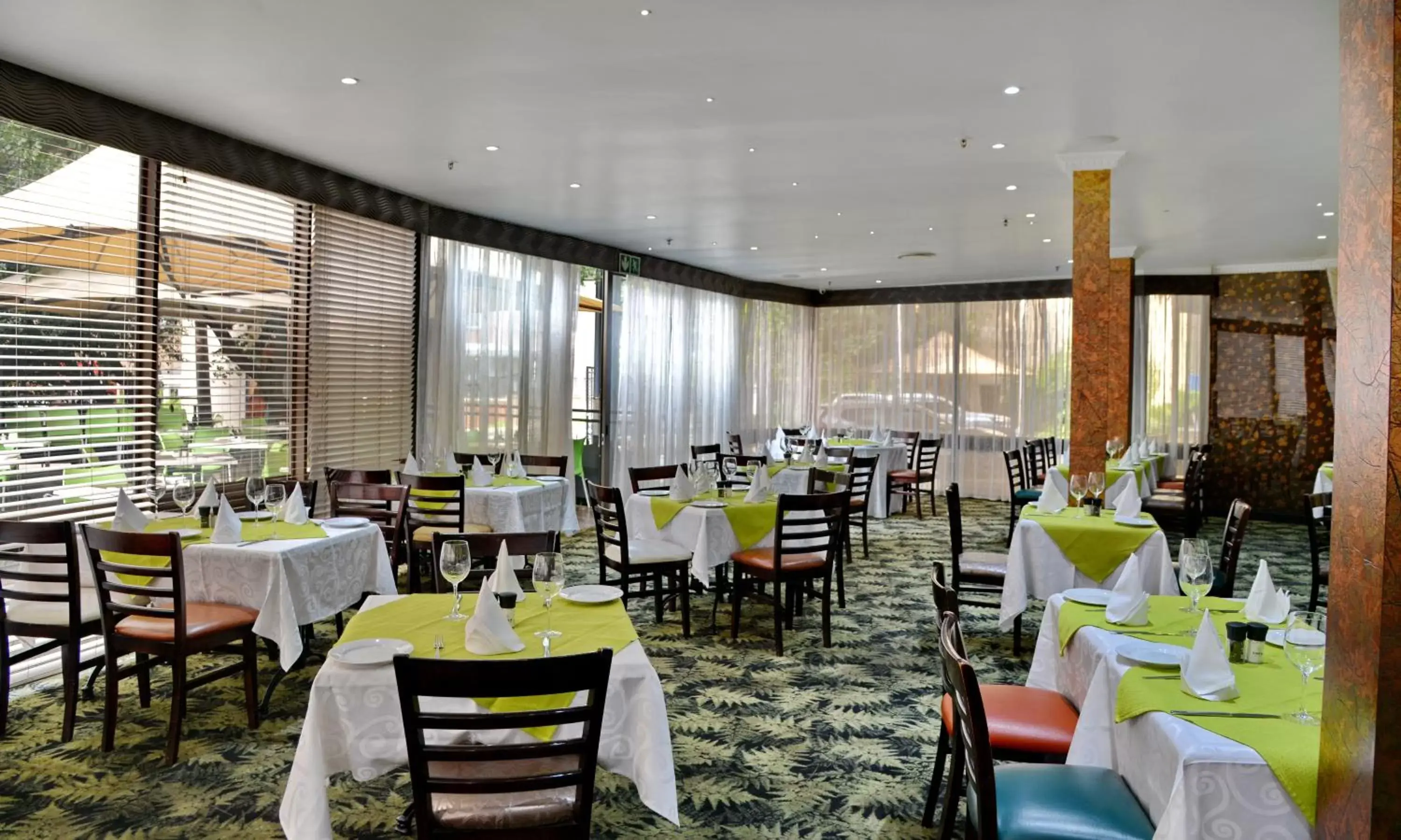 Restaurant/Places to Eat in ANEW Hotel Parktonian Johannesburg