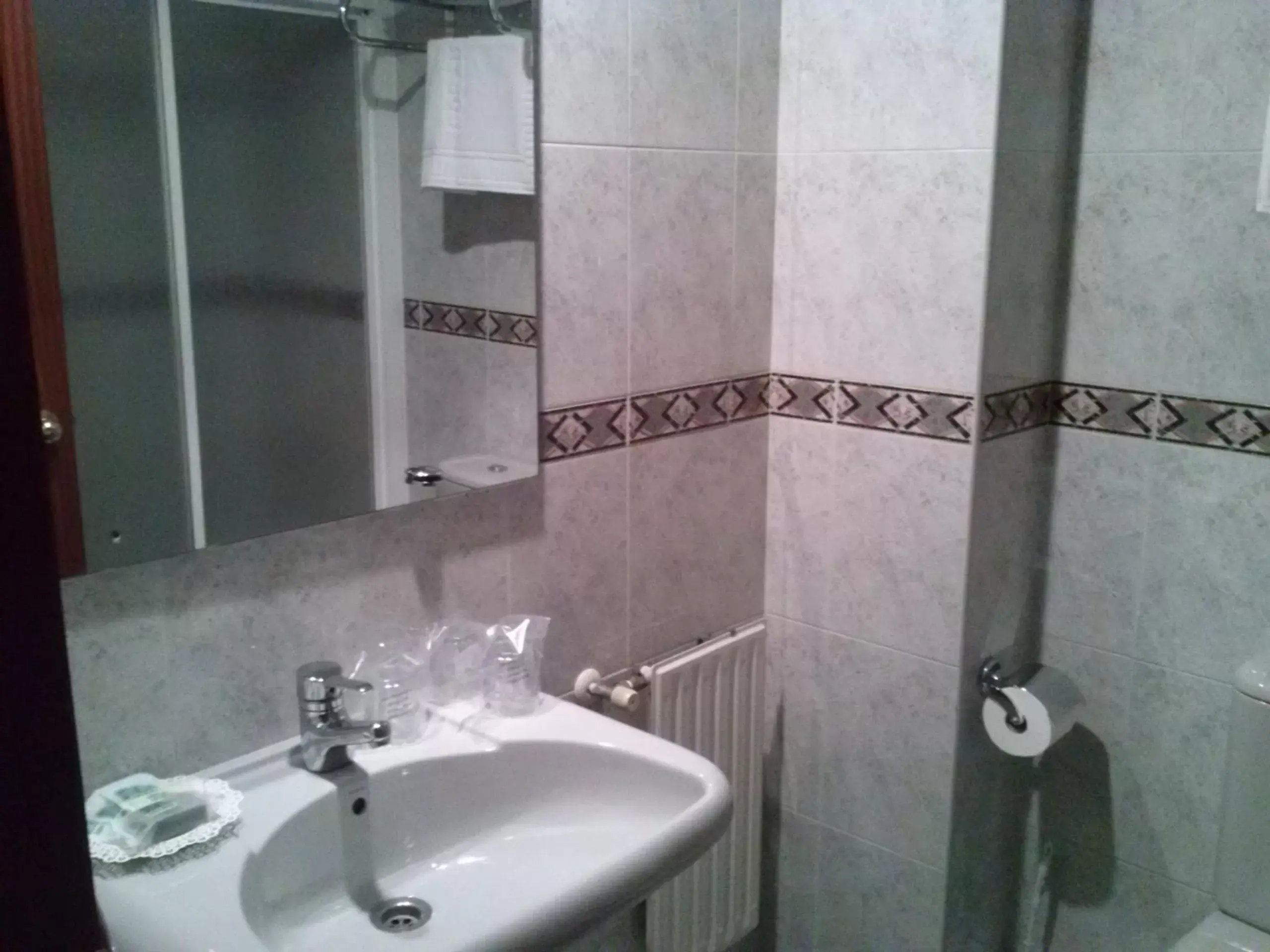 Bathroom in Hotel Costa Verde