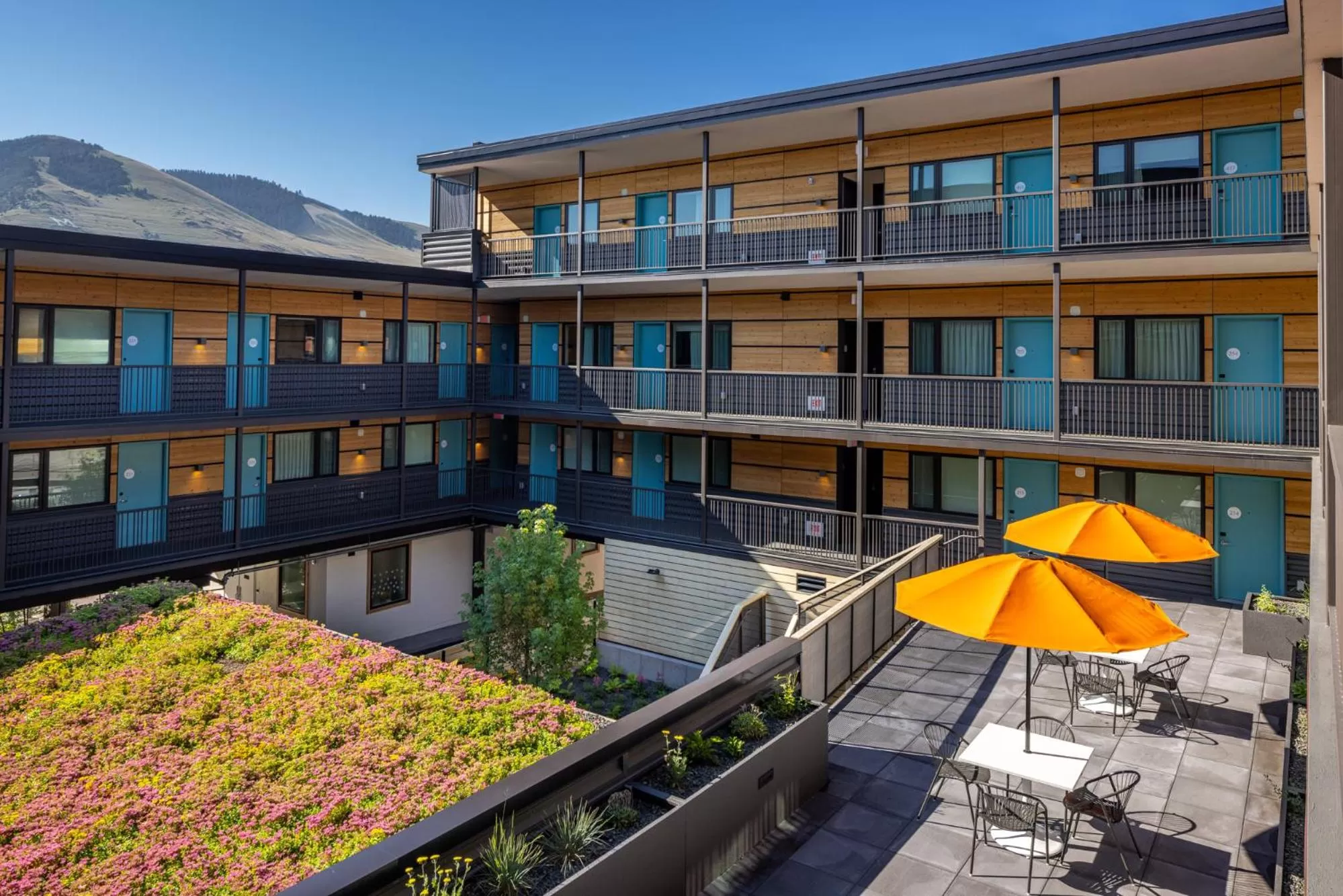 Inner courtyard view in The Wren