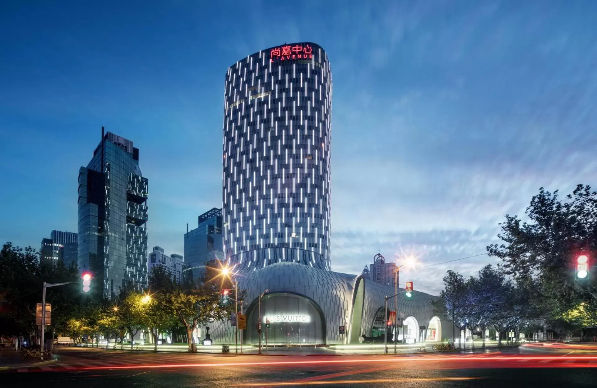 Shopping Area, Property Building in Hongqiao Jin Jiang Hotel (Formerly Sheraton Shanghai Hongqiao Hotel)