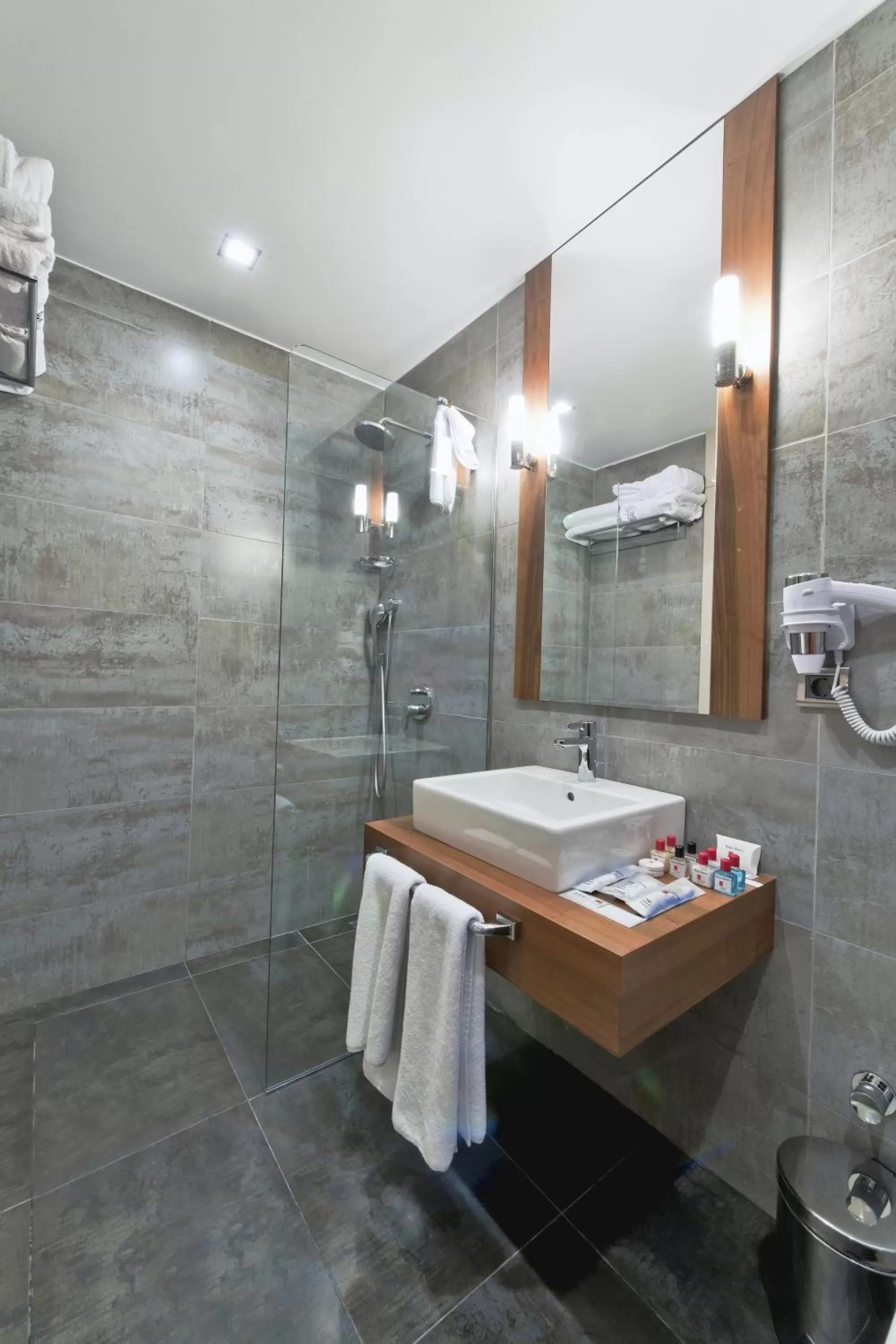 Standard Single Room in Senator Hotel Taksim