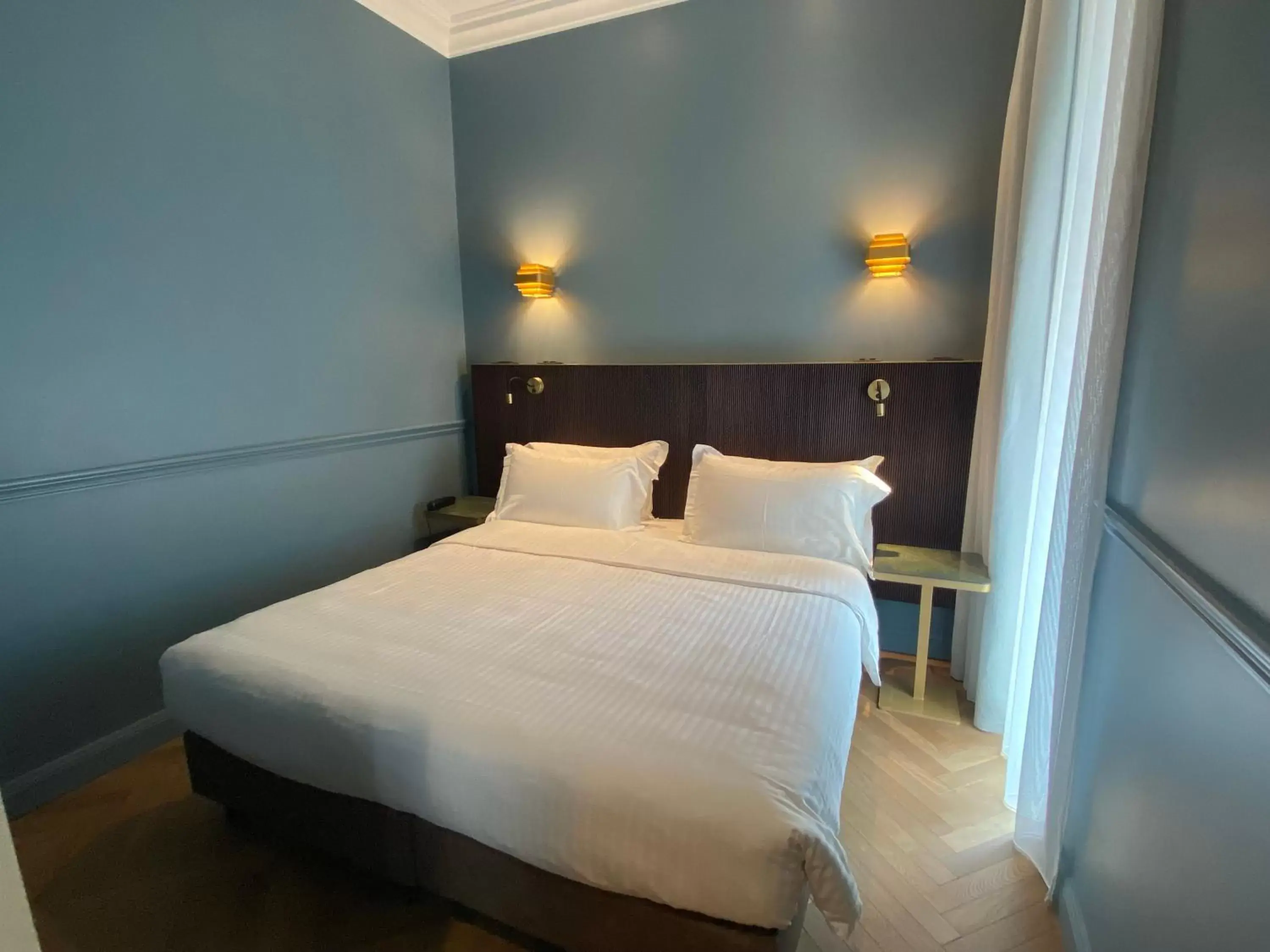 Bed in Hotel Berna