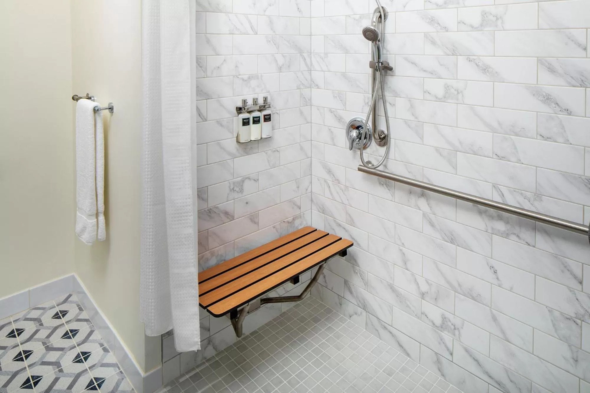 Shower in Wild Dunes Resort - Sweetgrass Inn and Boardwalk Inn