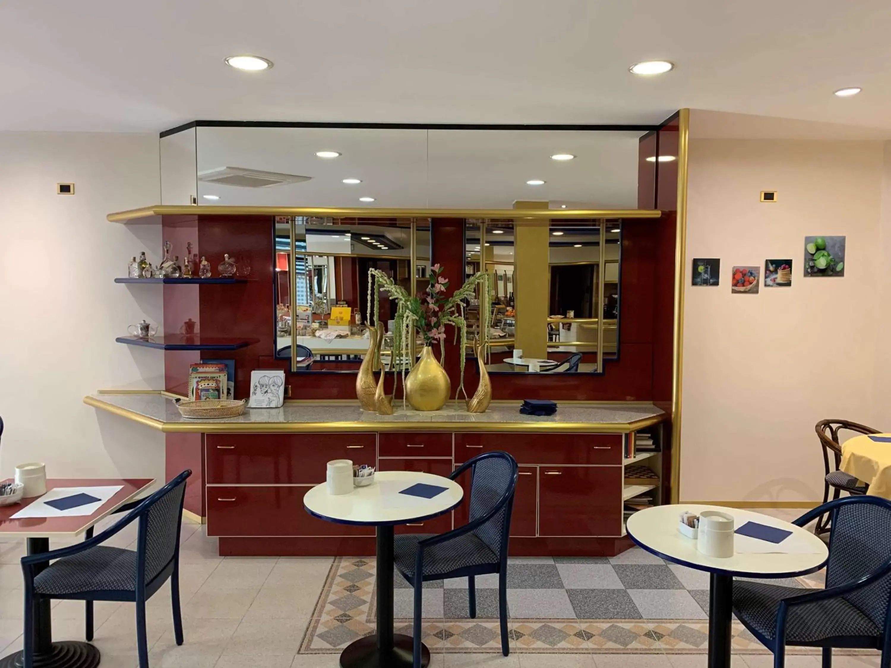 Restaurant/places to eat, Lounge/Bar in Best Western Hotel Solaf