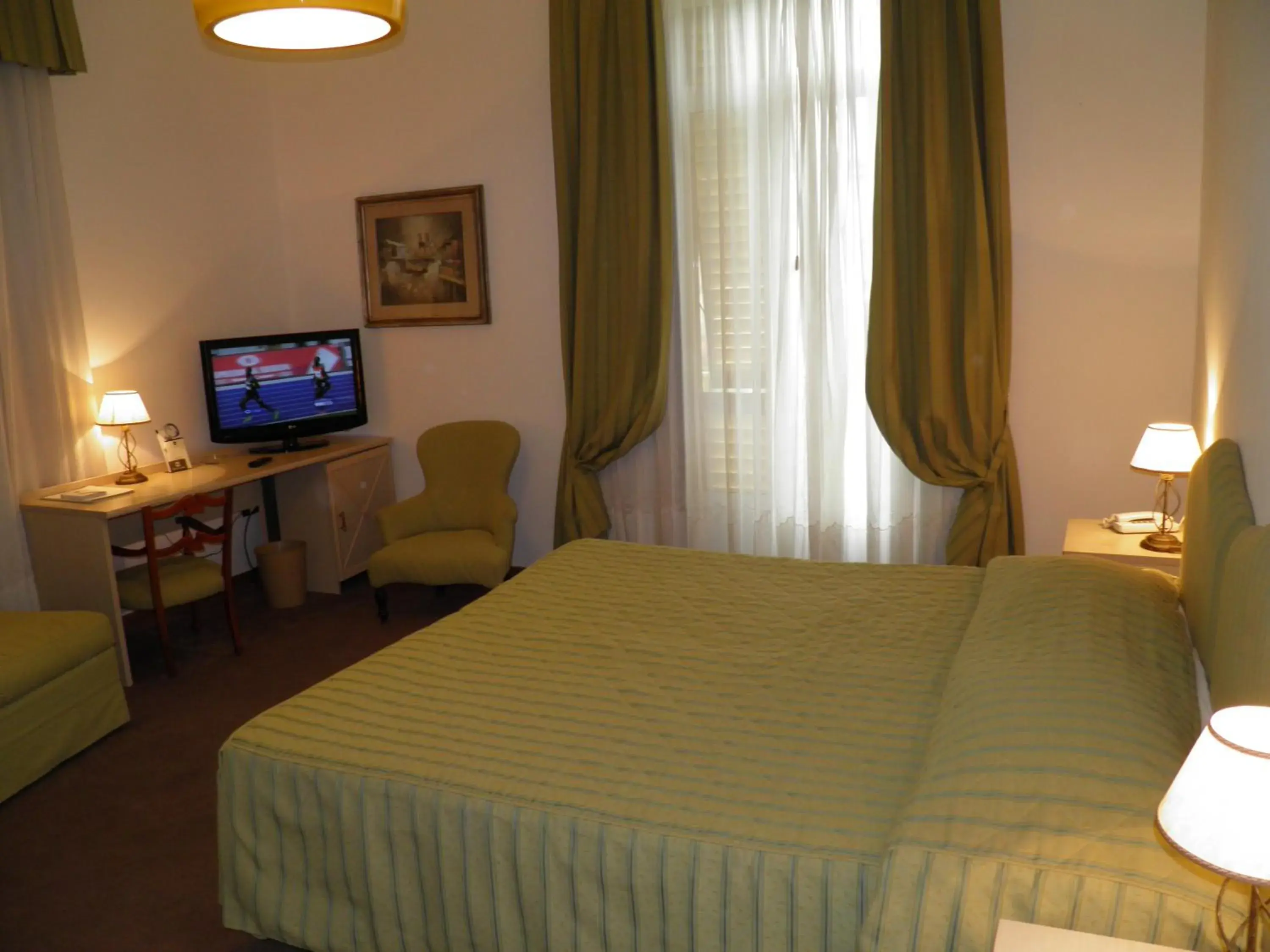 Bed in Hotel Cappelli