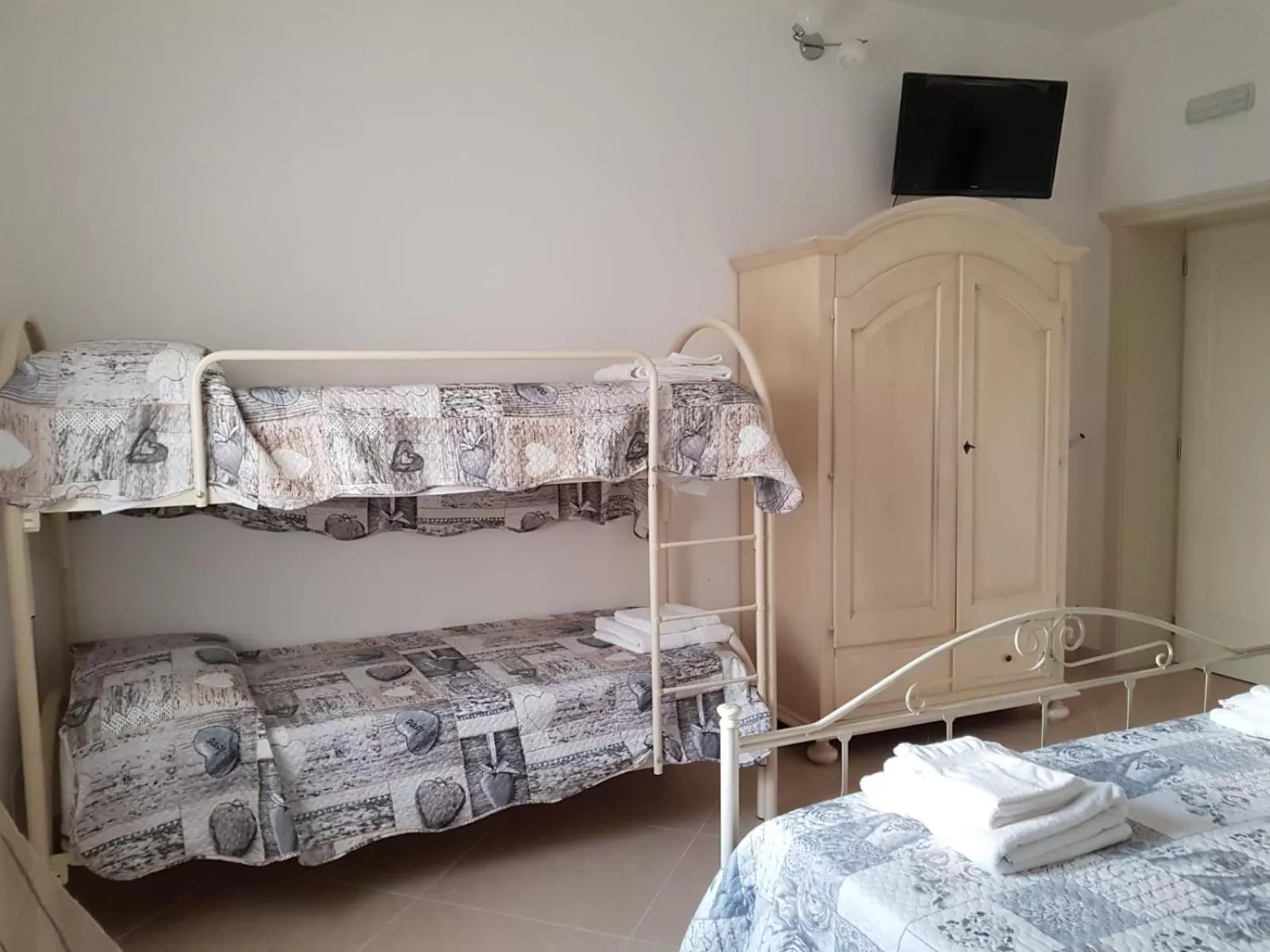 bunk bed, Bed in B&b Giadà